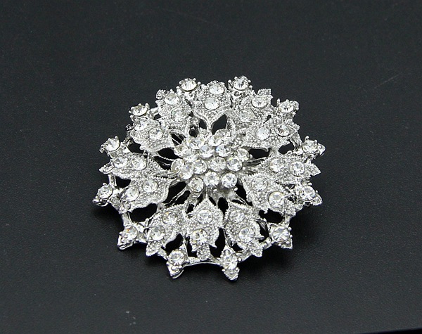 (พร้อมส่ง) เข็มกลัด 055