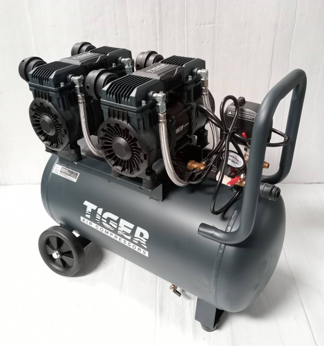 ปั้มลมเสียงเงียบ TIGER 50 ลิตร รุ่น JAGUAR-50
