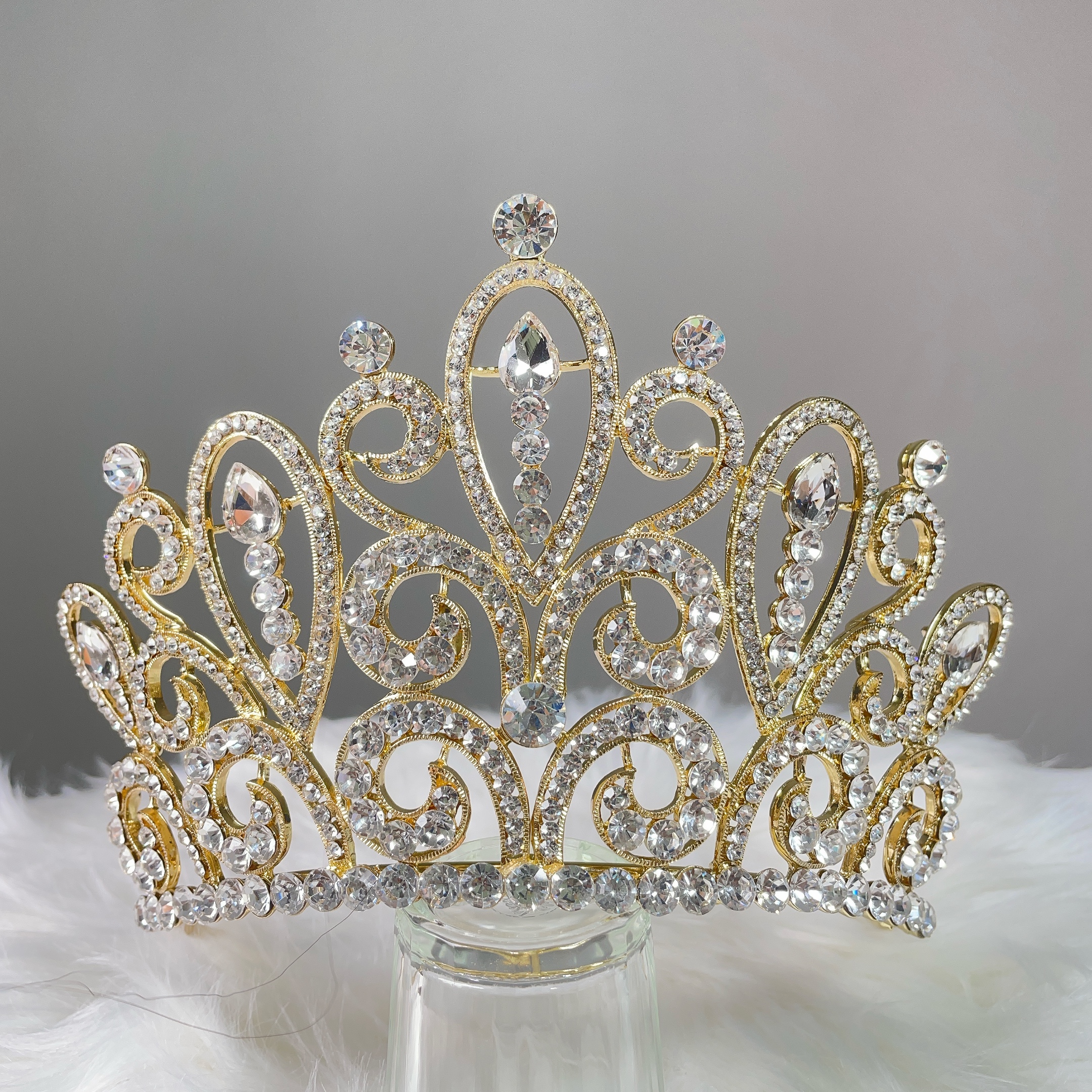 (พร้อมส่ง) เทียร่า 392 สีทอง มงกุฎนางงาม มงกุฎเจ้าสาว มงกุฎเพชร งานพรีเมี่ยม สินค้าพร้อมส่งจากไทย