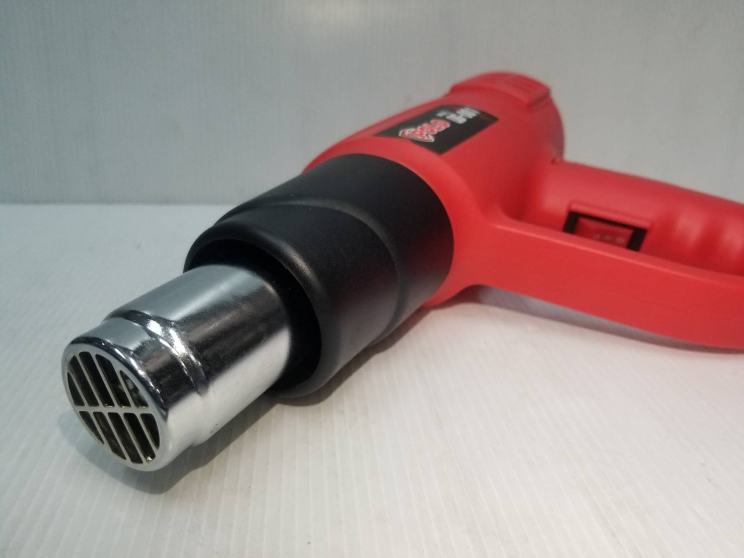 เป่าลมร้อน QG-001 POLO 2000 วัตต์