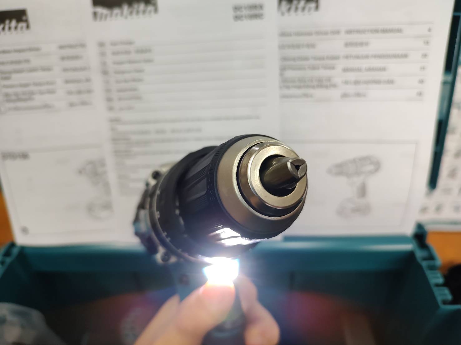 ชุดคอมโบ้ DLX2417J MAKITA (DHP484+DTD156)