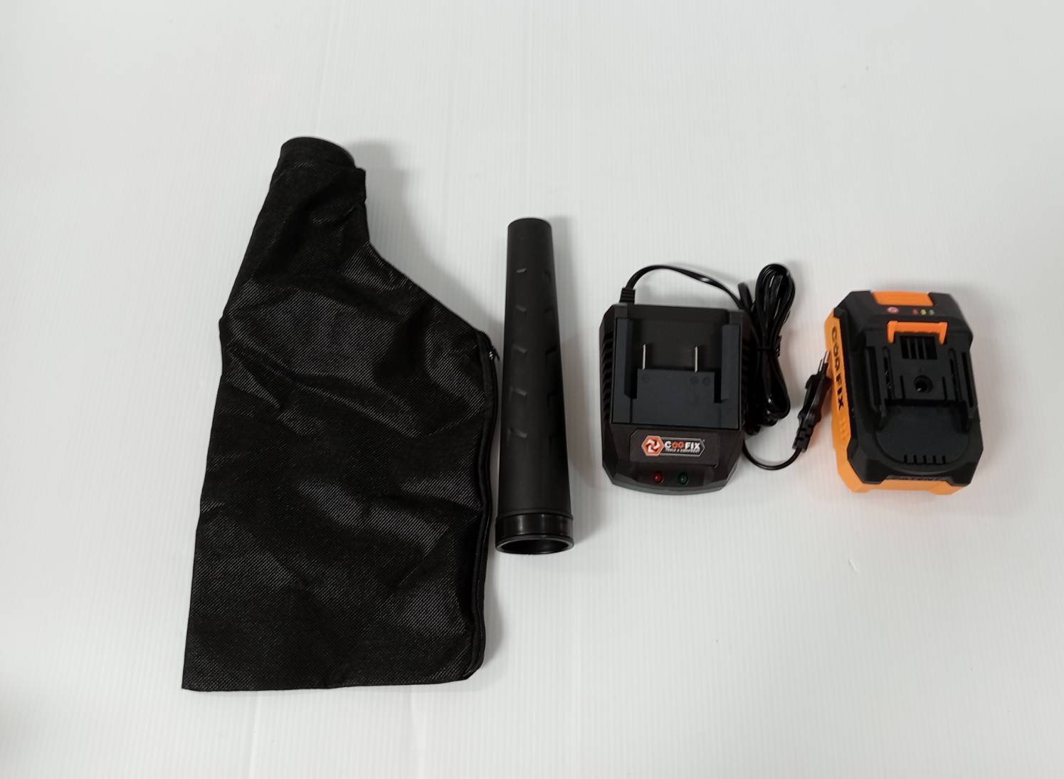 เป่าลมไร้สาย20V เป่าได้-ดูดได้ CF-CB001 COOFIX ครบชุด