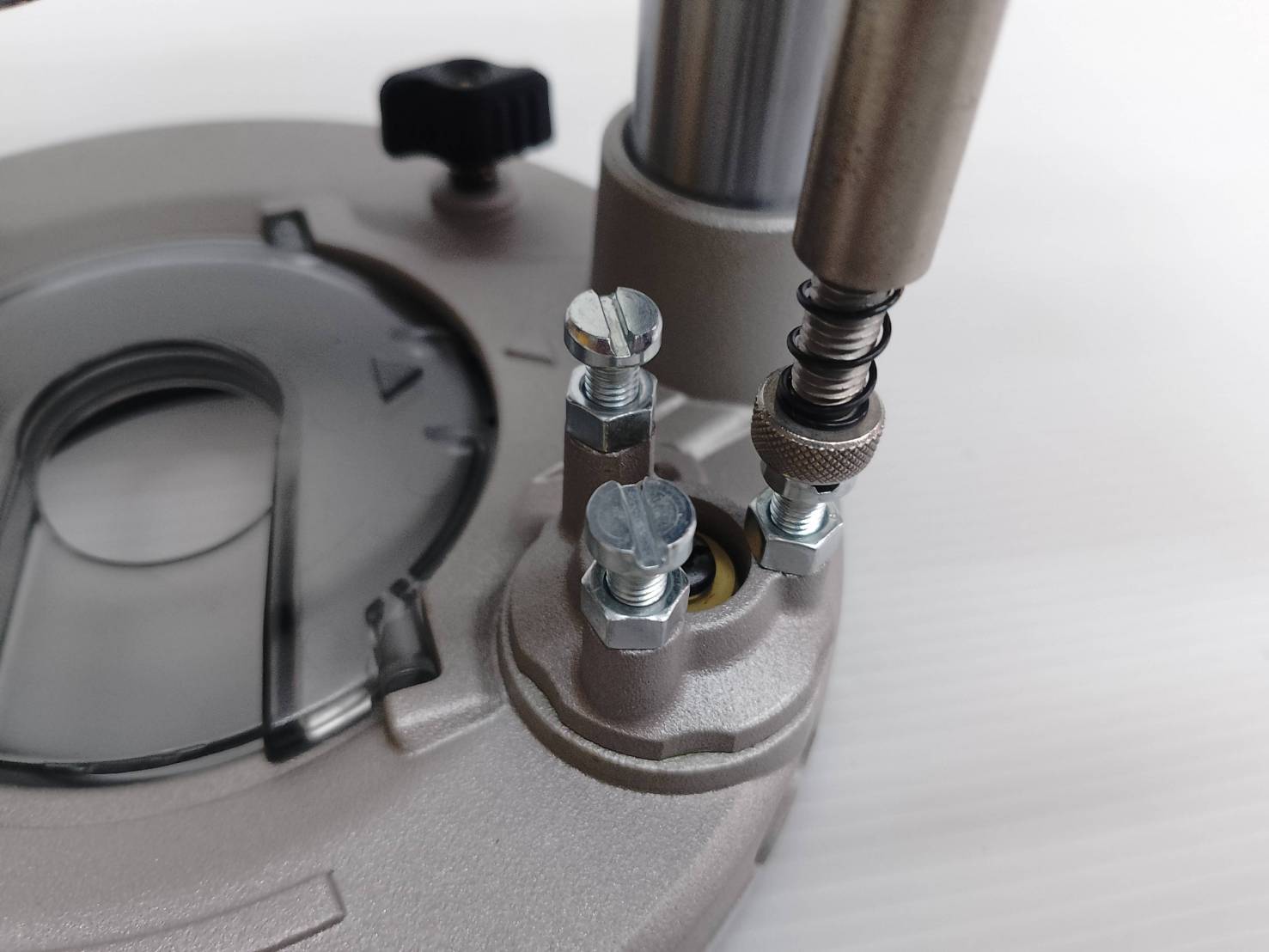 เร้าเตอร์20V 1/4"-1/2" DCW620B DEWALT (ตัวเปล่า)