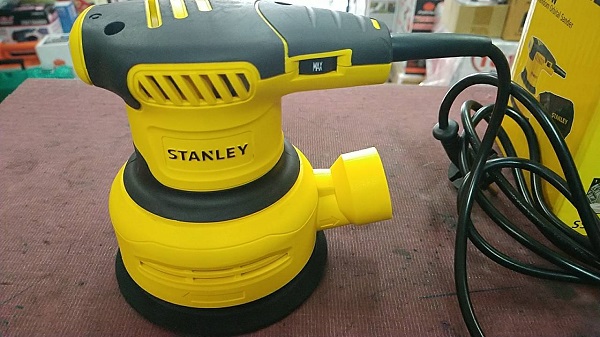 ขัดกระดาษกลม5" SS30-B1 STANLEY 300W