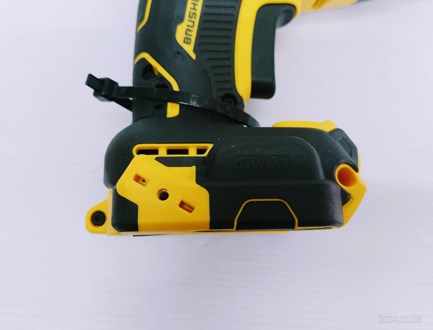ไขควงไร้สาย20V DCF630B DEWALT (ตัวเปล่า)