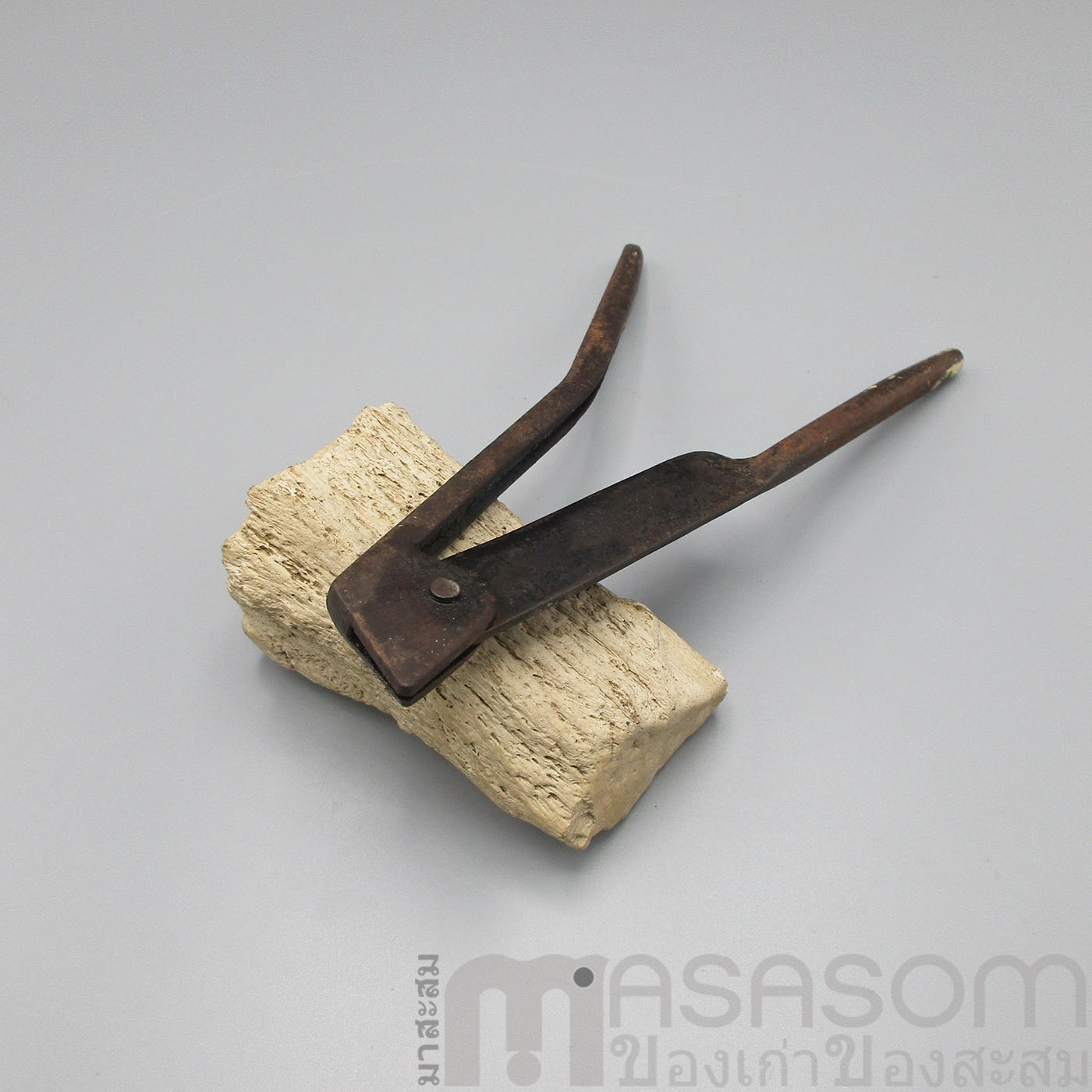 กรรไกรผ่าหมากของเก่า