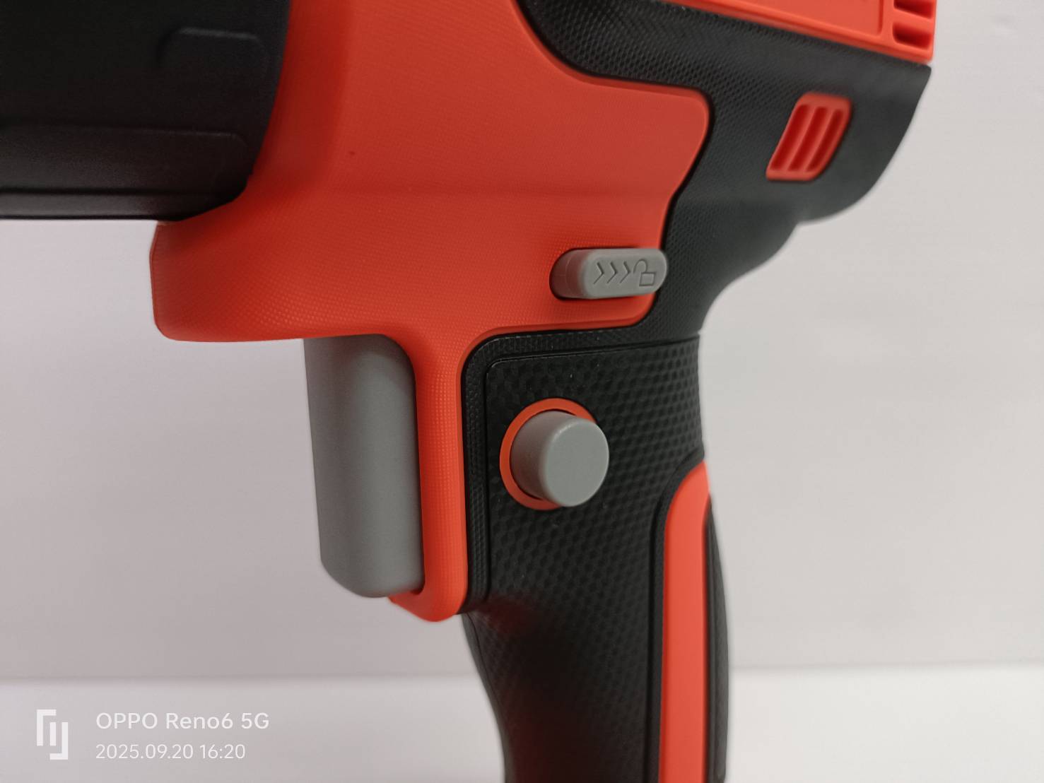 PUMPKIN เครื่องเป่าลมร้อนไร้สาย 20V ปรับได้ 5ระดับ รุ่น INF-555CHG-401K-X20 / 50457