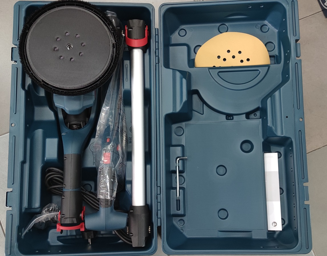 เครื่องขัดผนัง 9" GTR550 BOSCH