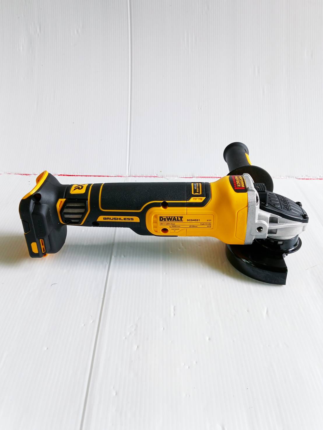 หินเจียรไร้สาย20V DCG405N DEWALT