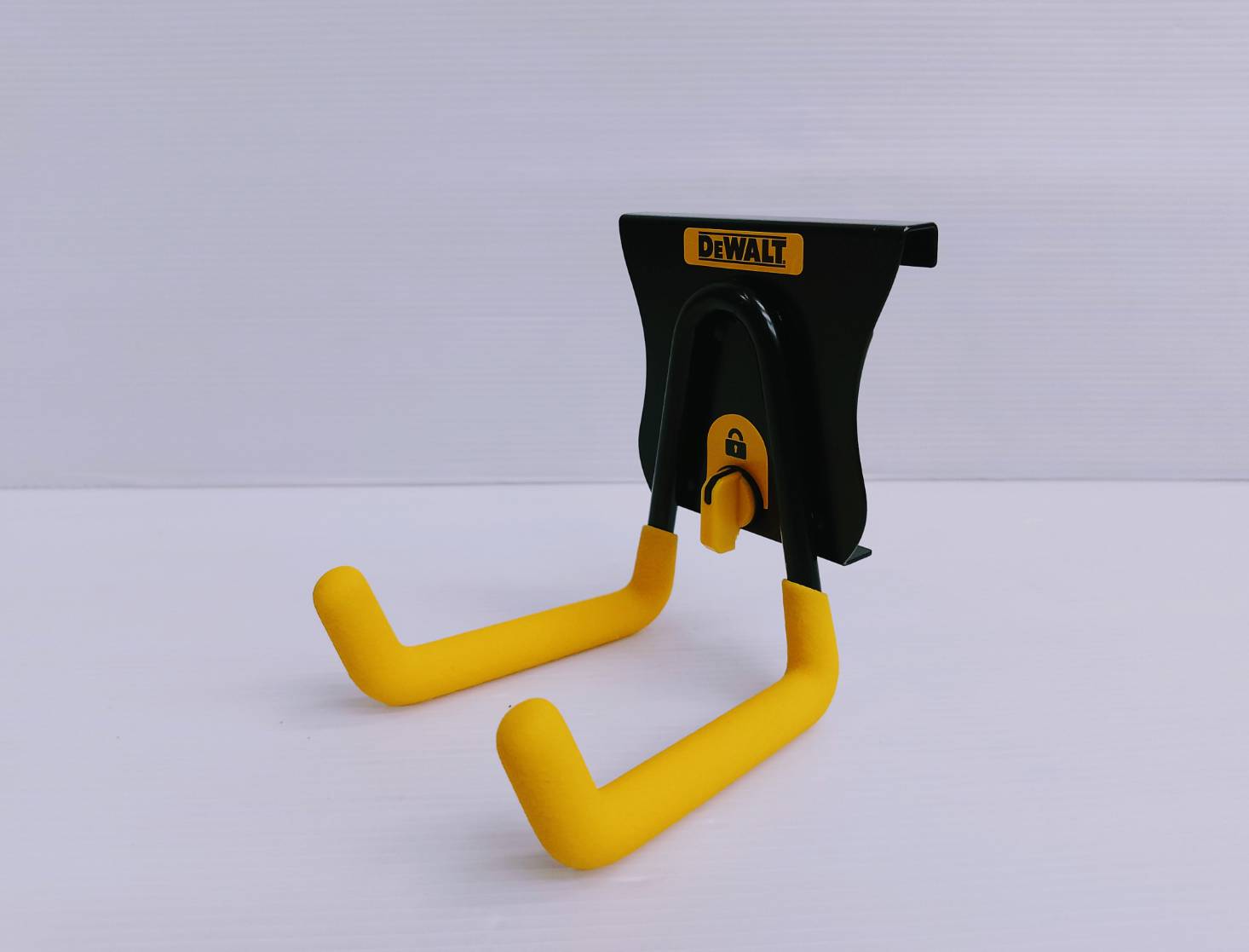 ตะขอเกี่ยวก้านหุ้มยางสั้น DWST82805 DEWALT