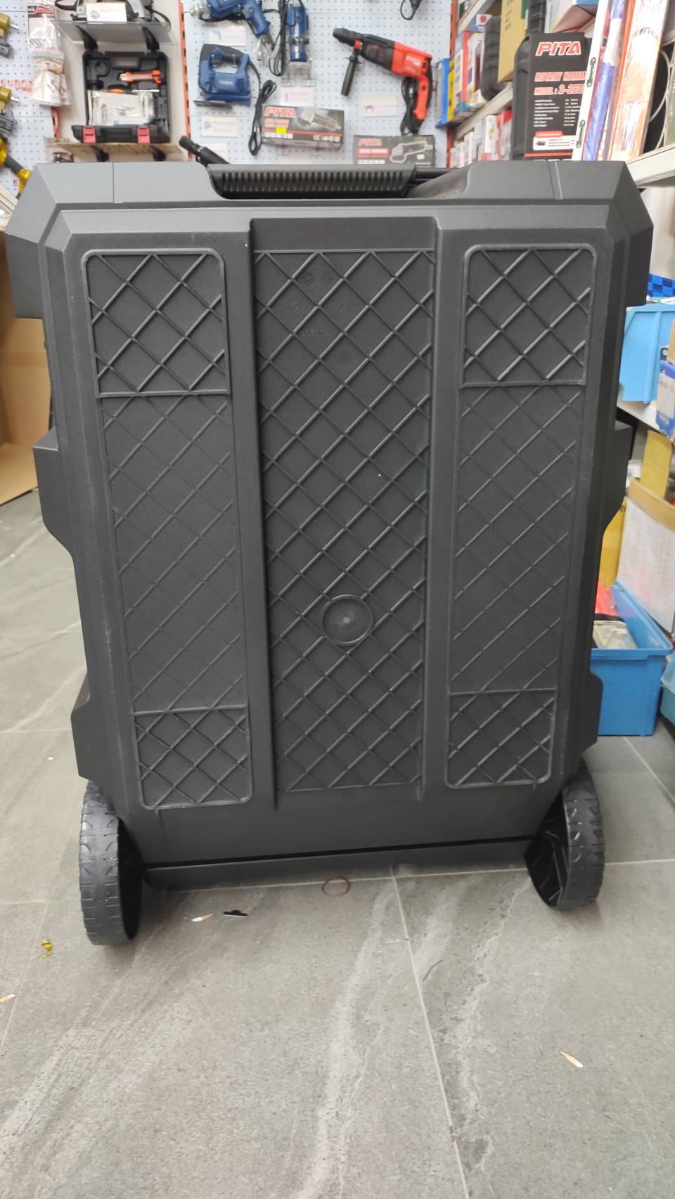 กล่องมีล้อลาก DWST17871-1 DEWALT