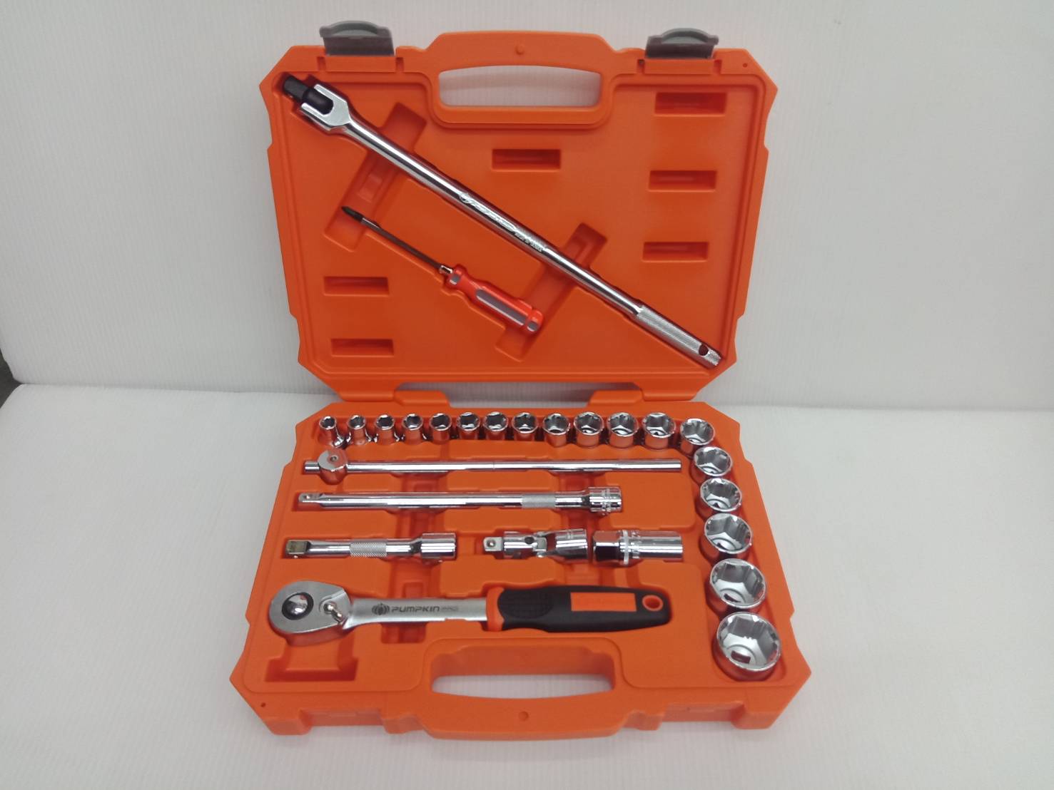 PUMPKIN ชุดลูกบ๊อกซ์ + พร้อมด้ามขัน 1/2" รุ่น PRO-EVO27X (40263) แพ็ค 27ตัว/ชุด ลูกบล็อค เครื่องมือช่าง