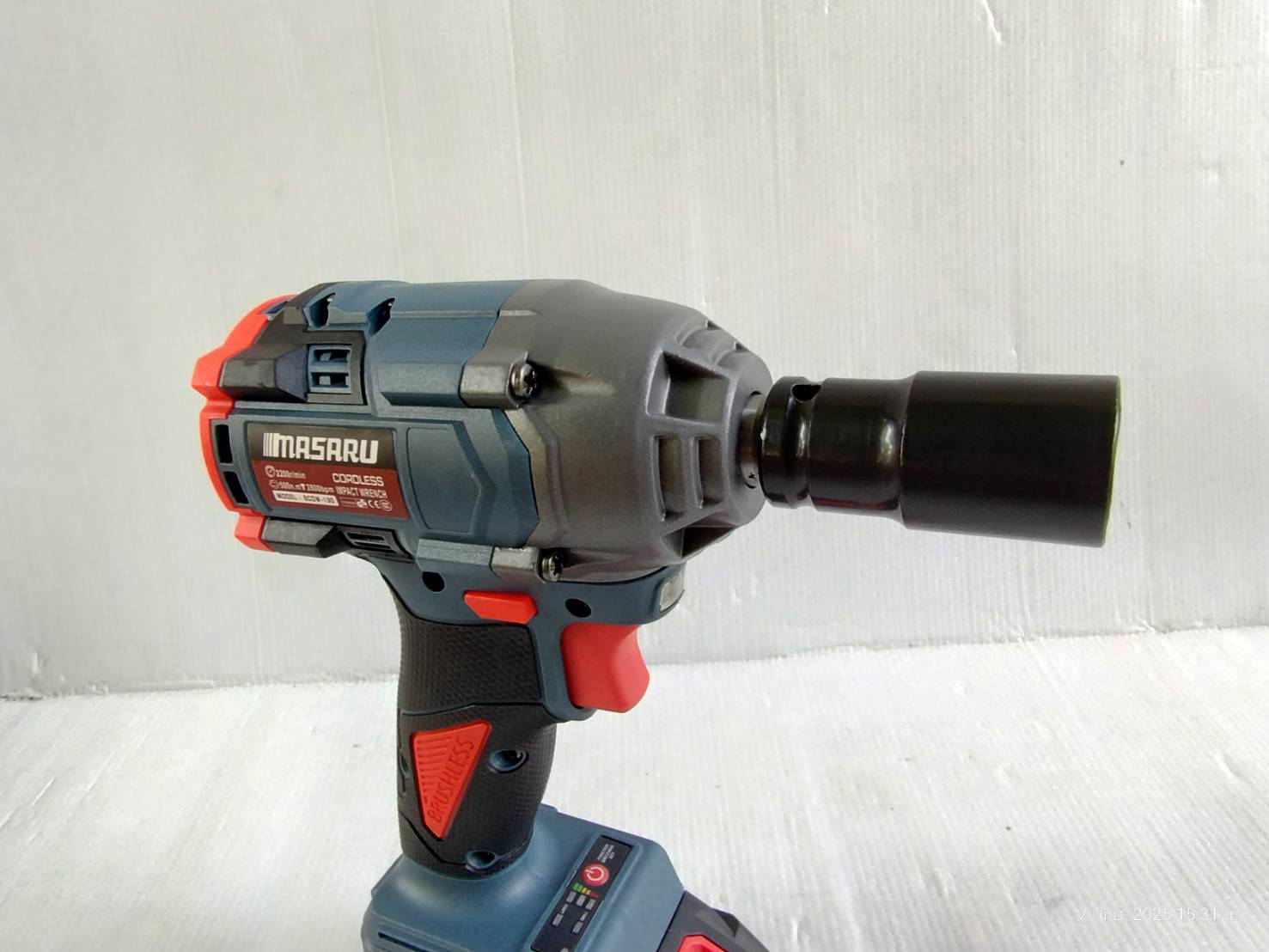 MASARU บล็อกแบต1/2 20V SCDW-130-B2