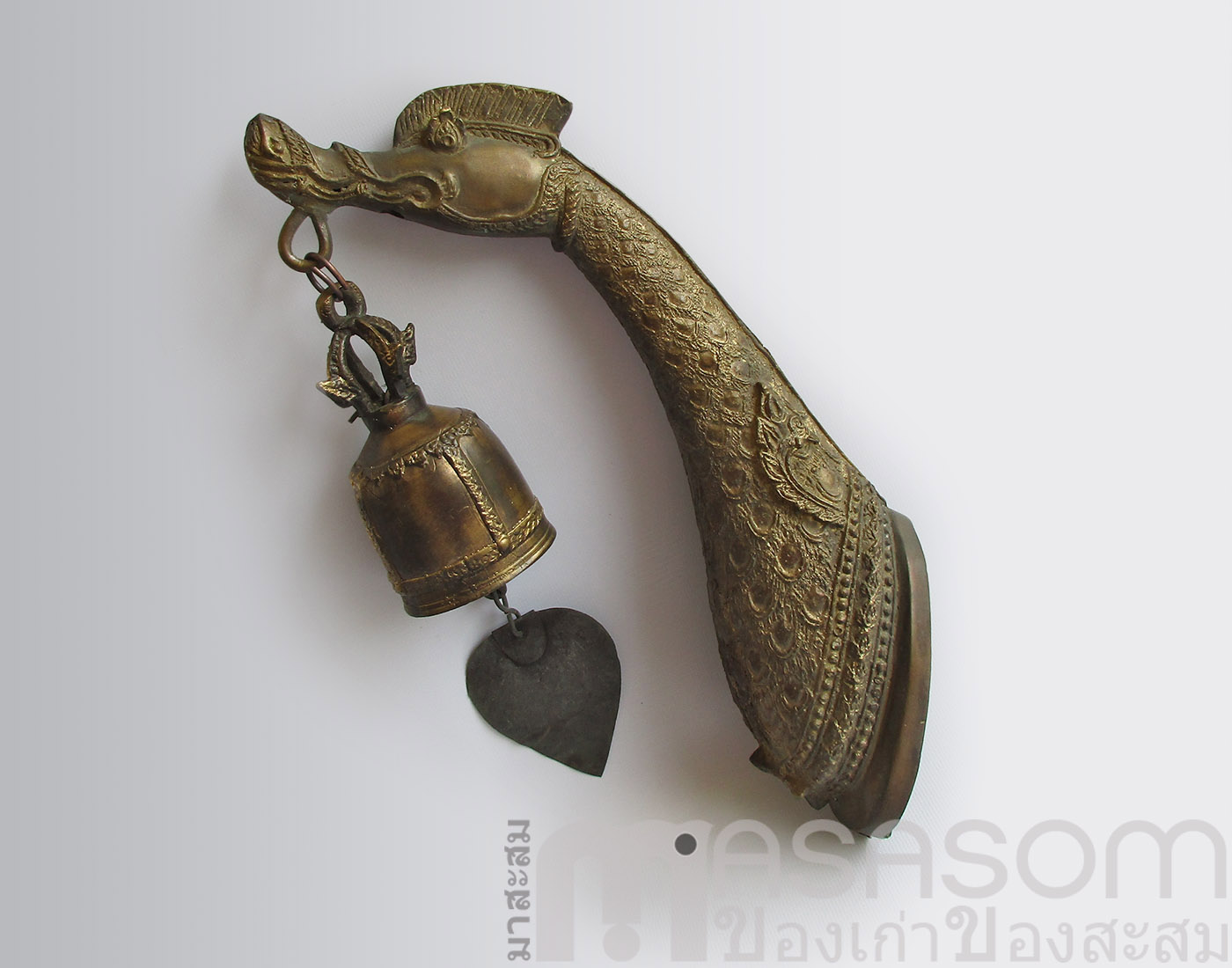 หงส์พร้อมกระดิ่งแขวนผนัง