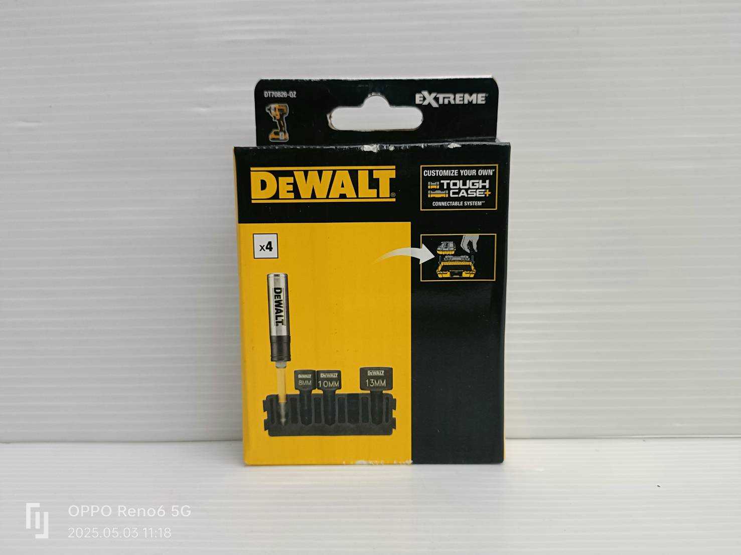 ชุดก้านต่อหัวบล็อก+ช่องเก็บดอก DT70826-QZ DEWALT ลูกบล็อกเบอร์ 8,10,13+ด้ามต่อแม่เหล็ก