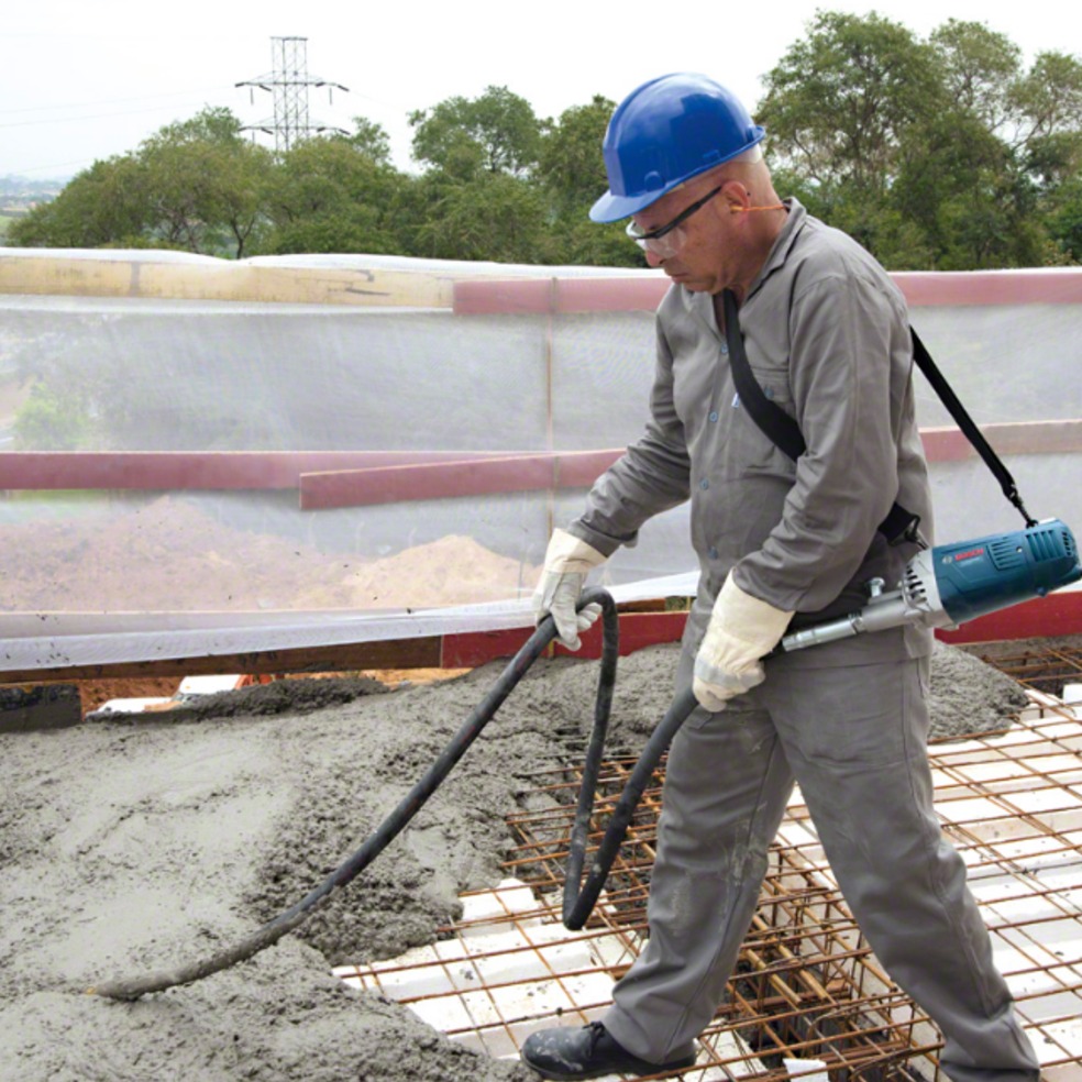 เครื่องจี้ปูนแบบสะพาย GVC22EX BOSCH