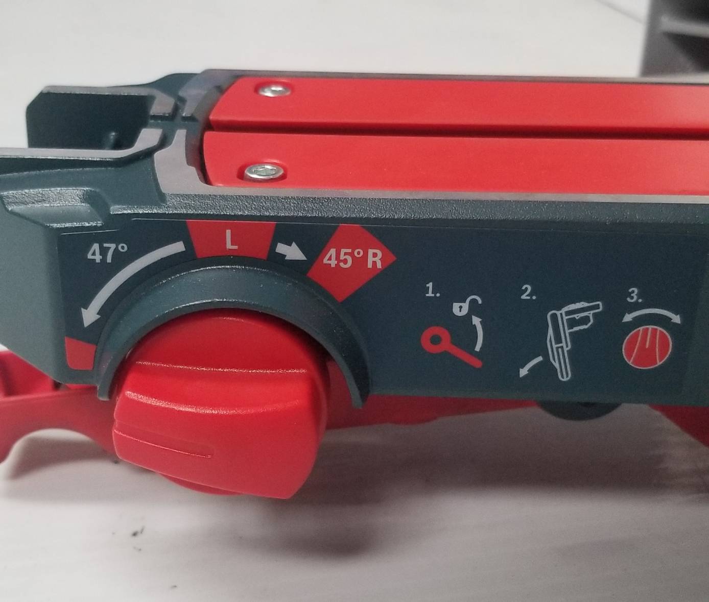 แท่นตัดองศา12" GCM18V-305GDC BOSCH SOLO