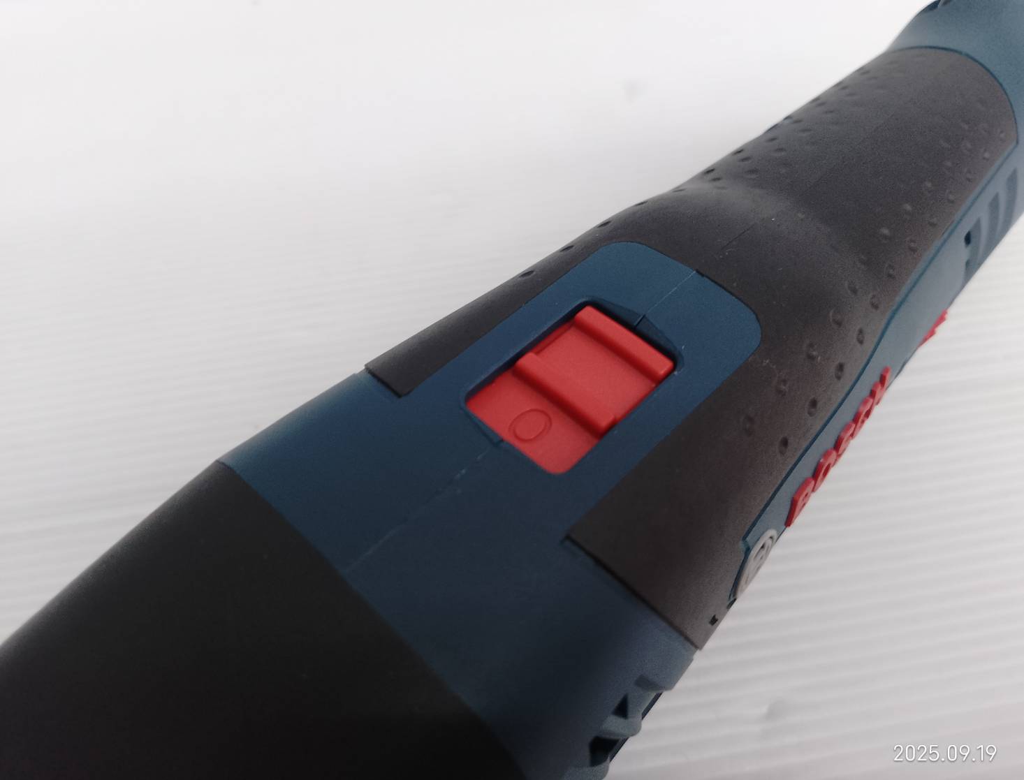 มัลติทูลไร้สาย GOP12V-28 BOSCH SOLO