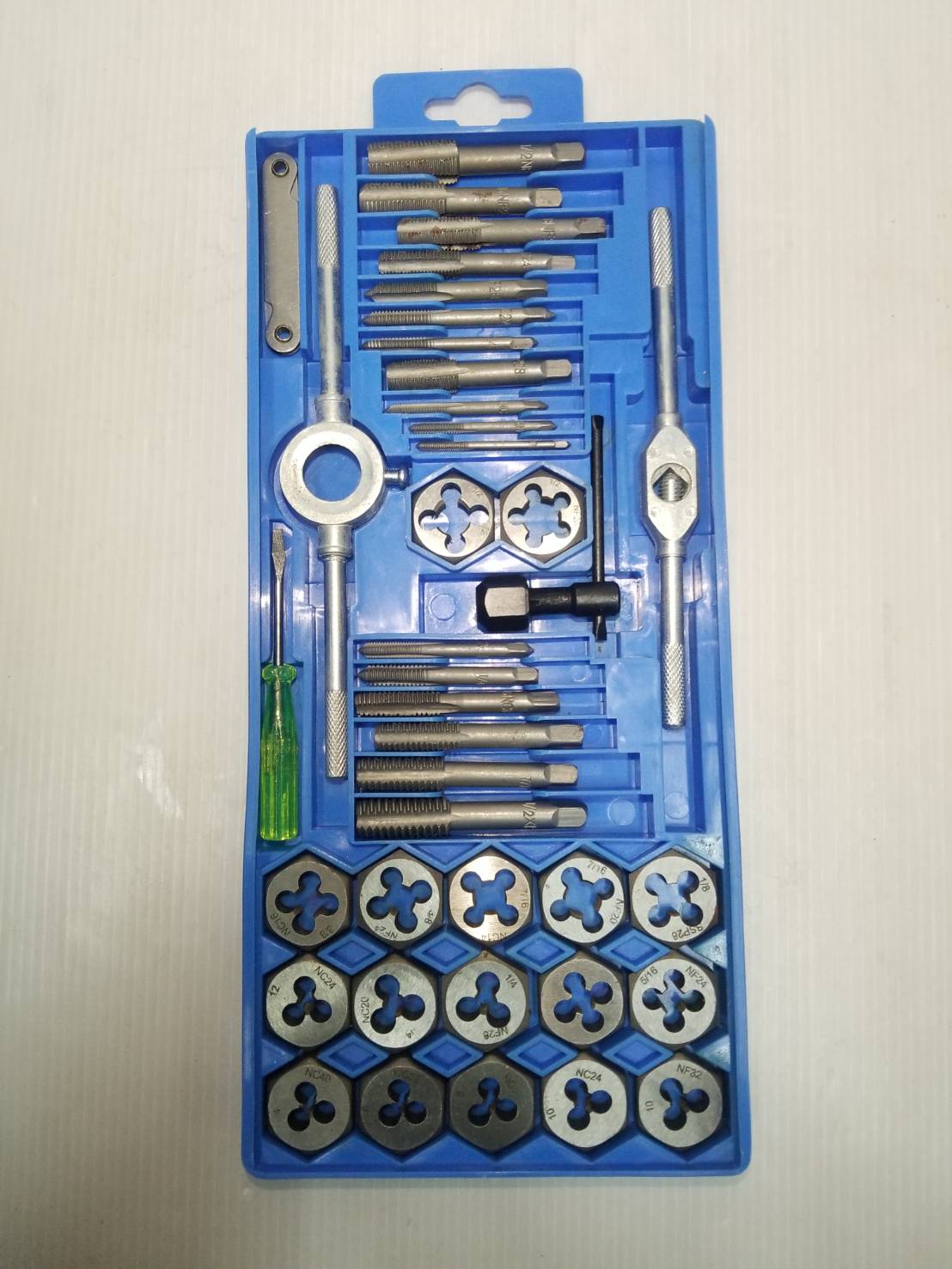 ชุดต๊าปเกลียว 40 ตัวชุด TAP40I SOLID (หุน)