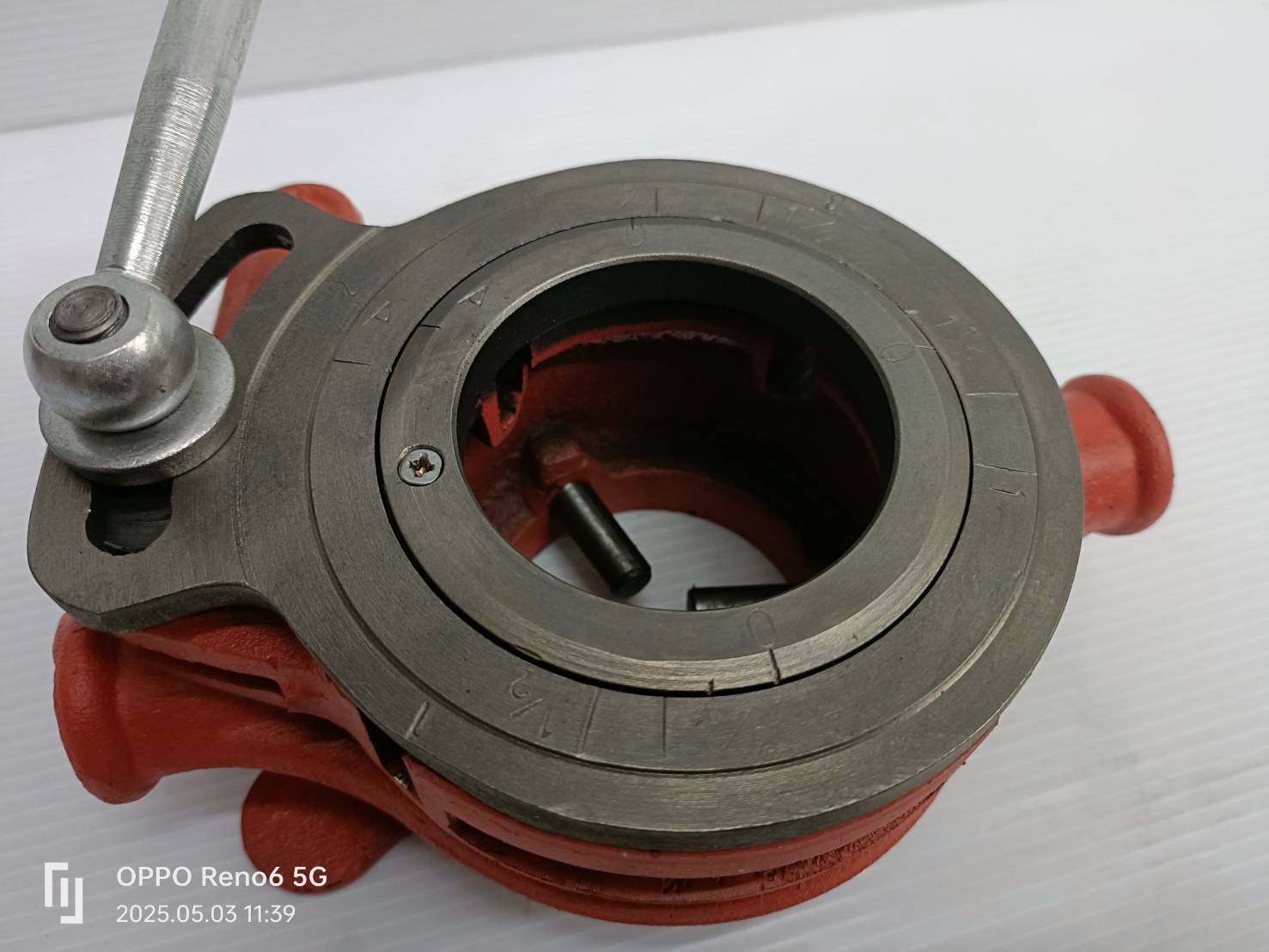 ชุดต๊าปเกลียวท่อปะปา รุ่น 114 OKURA