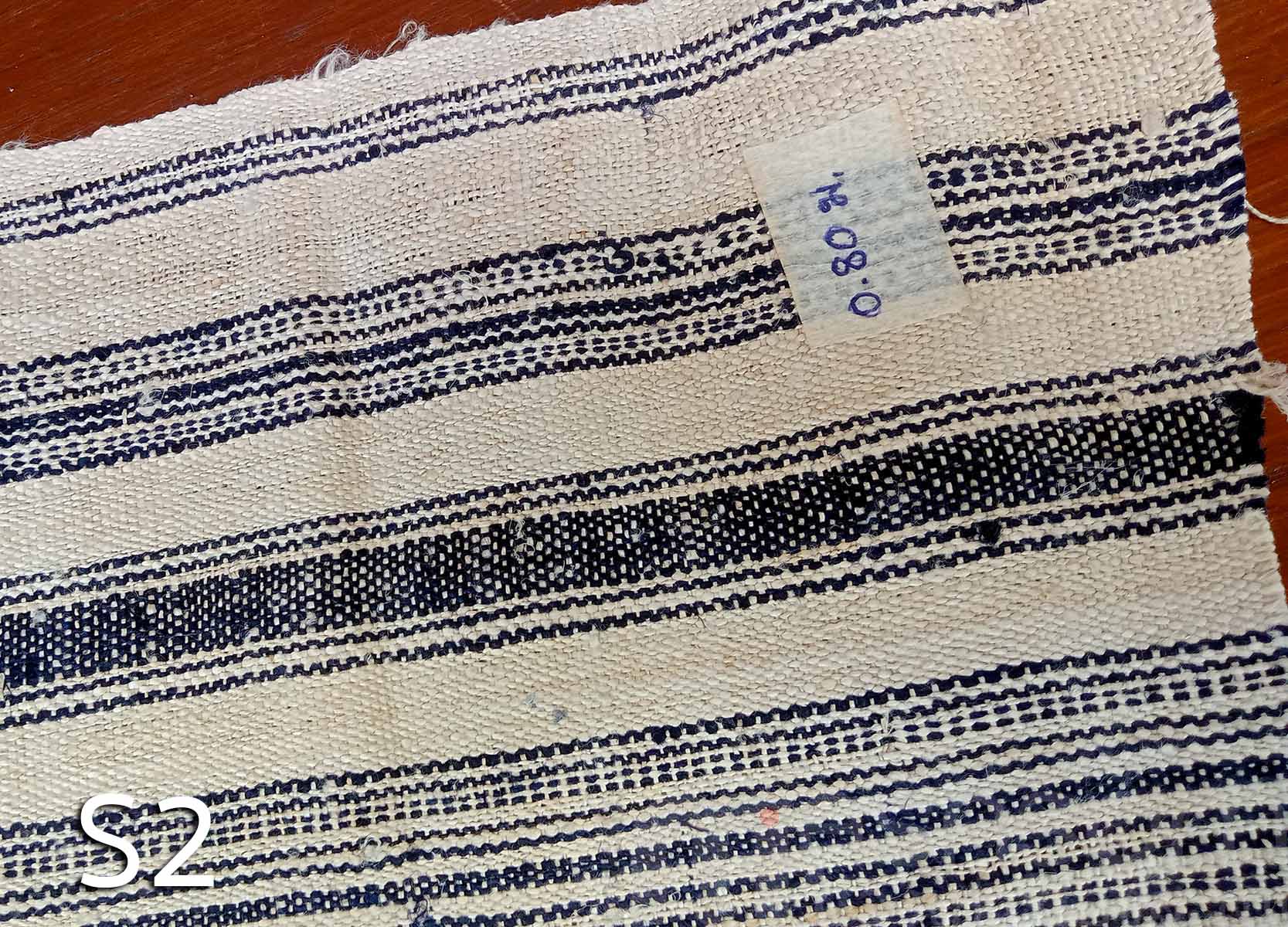 ผ้าใยกัญชงทอมือ