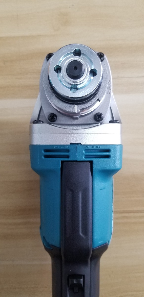 หินเจียรไร้สาย4" DGA418ZU MAKITA