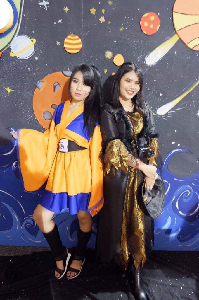 ชุดนารูโต๊ะหญิง