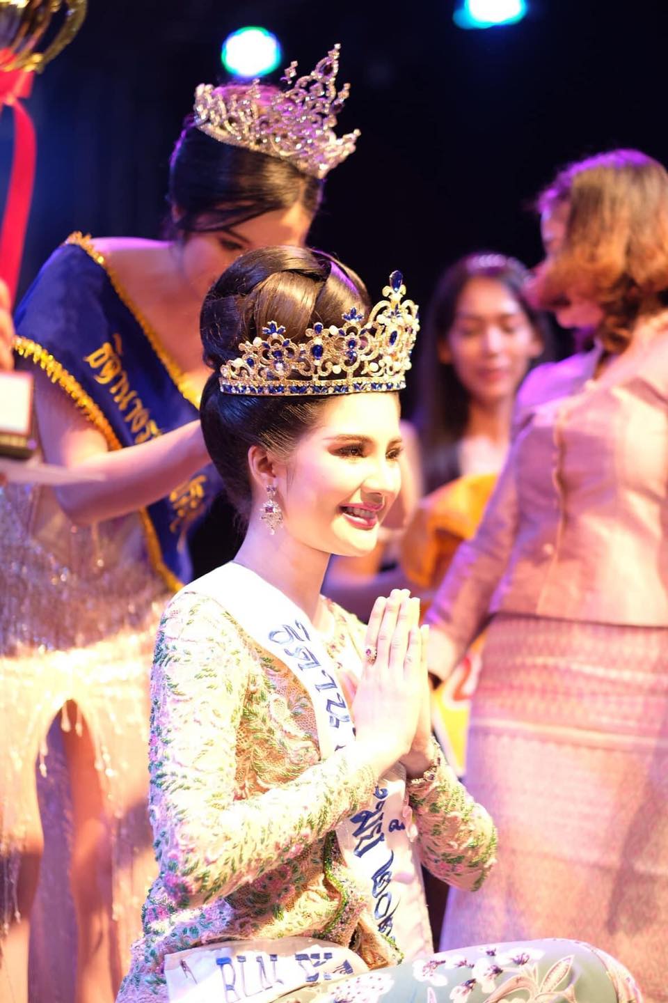 (พร้อมส่ง) เทียร่า 166 สีน้ำเงิน มงกุฎนางงาม มงกุฎเจ้าหญิง งานสวย ปราณีต QCเพชรทุกเม็ด สินค้าพร้อมส่งจากไทย