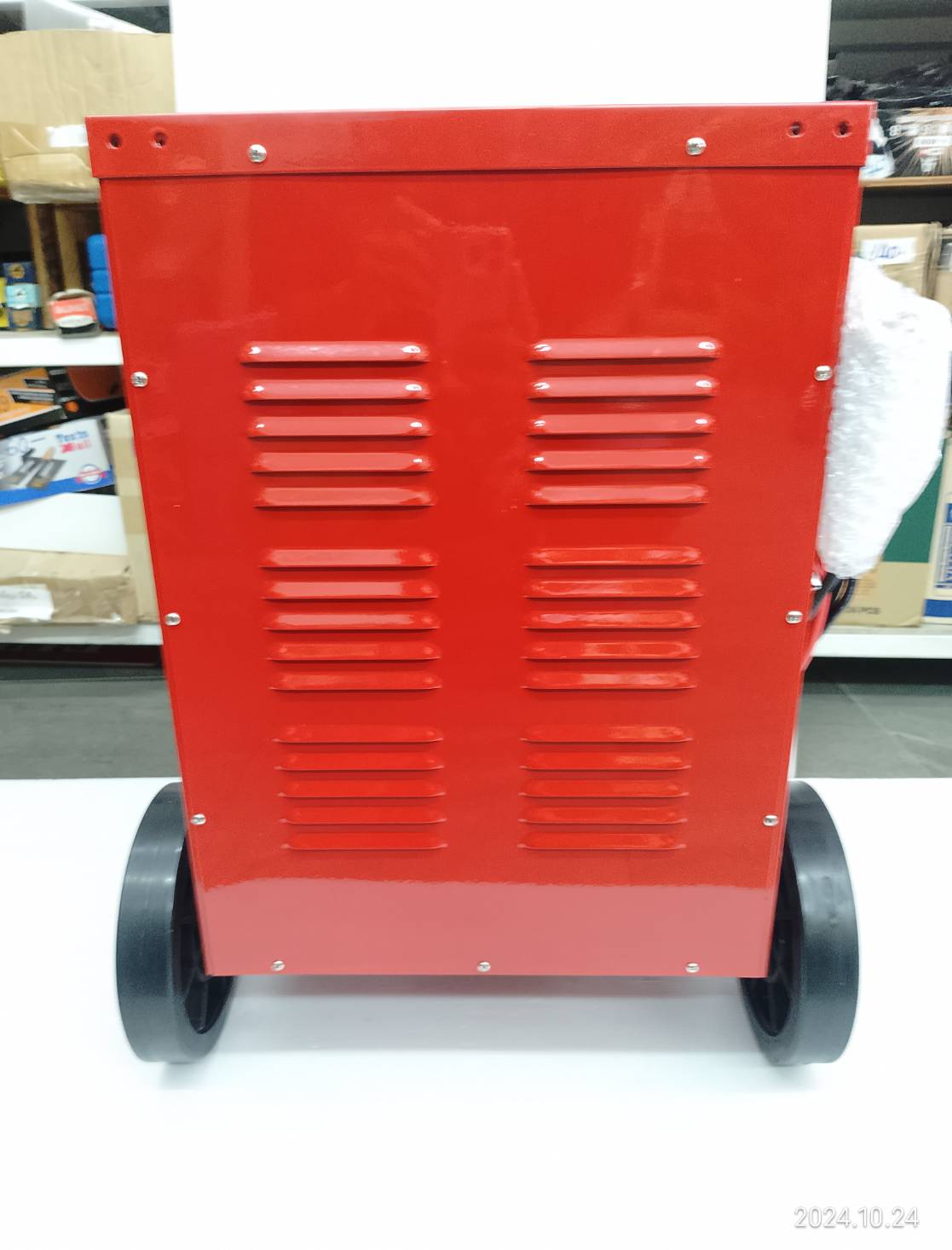 ตู้ชาร์จแบตเตอรี่ L06060 (60V 60A) LION