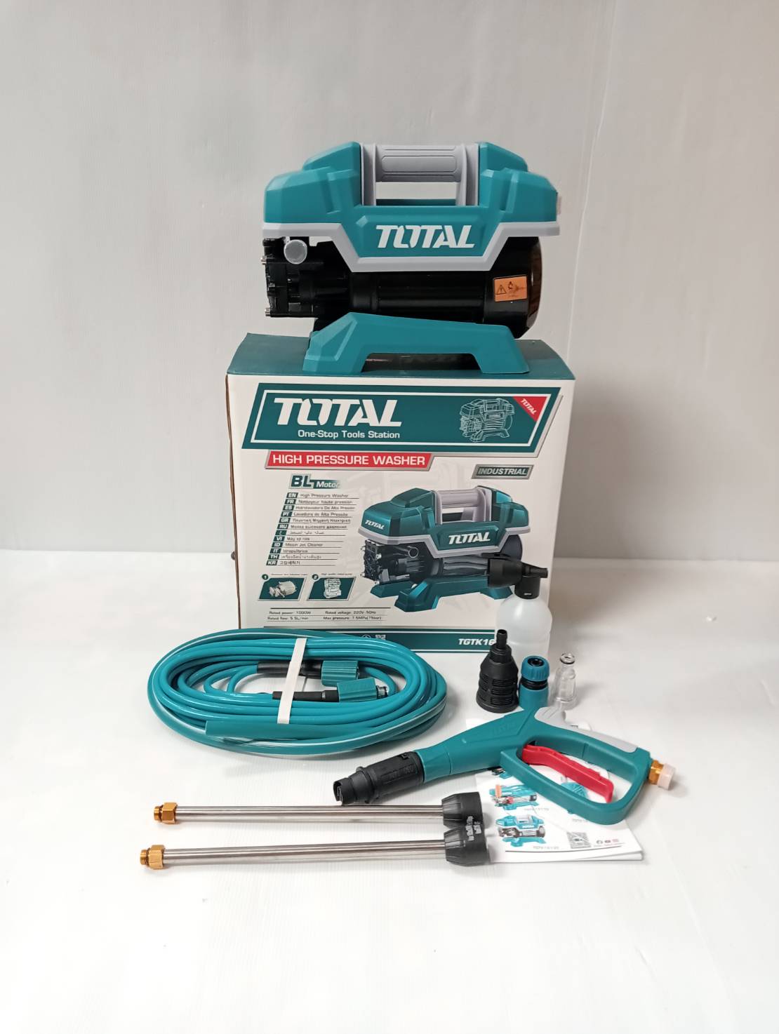 เครื่องฉีดน้ำแรงดันสูง 75 Bar TGTK16135 TOTAL