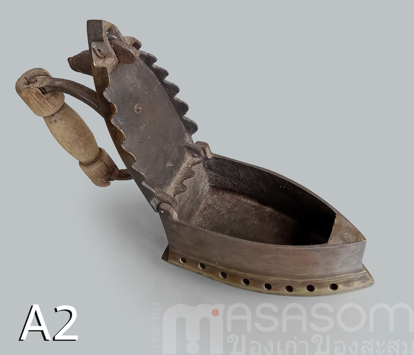 เตารีดหัวไก่ทองเหลือง