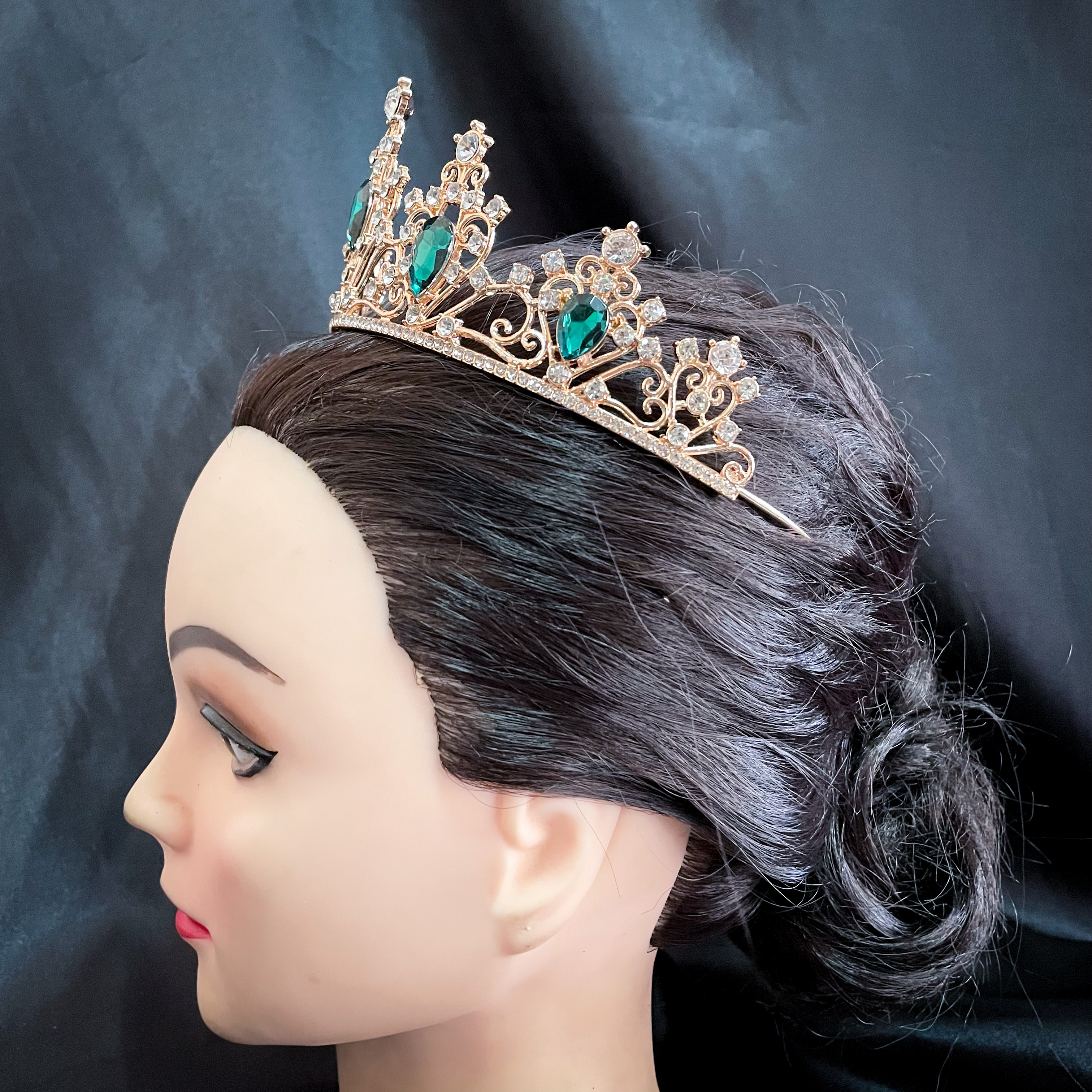 (พร้อมส่ง) เทียร่า 319 สีเขียว มงกุฎนางงาม มงกุฎเจ้าหญิง งานสวย ปราณีต QCเพชรทุกเม็ด สินค้าพร้อมส่งจากไทย