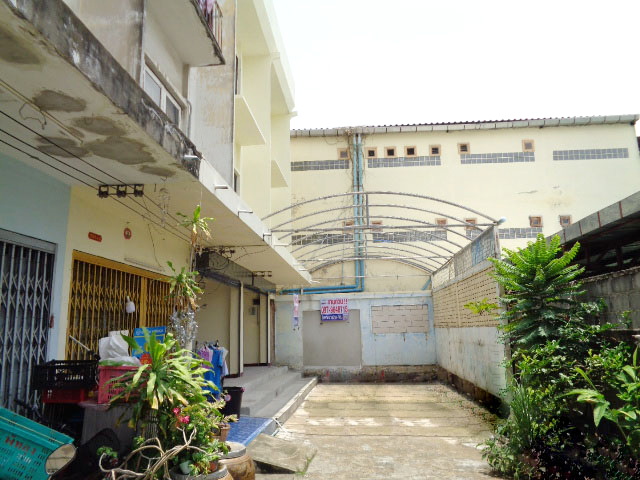 🚩H1255 ขายอาคารพาณิชย์ 3ชั้น 2คูหา เยื้องอิมพีเรียลเวิลด์สำโรง (บิ๊กซี สำโรง) จากถนนสุขุมวิท เข้าซอยเพียง 280 เมตร