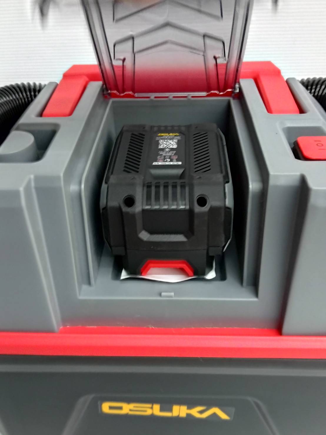 เครื่องดูดฝุ่นแบบกล่อง OCVC882-M1 OSUKA