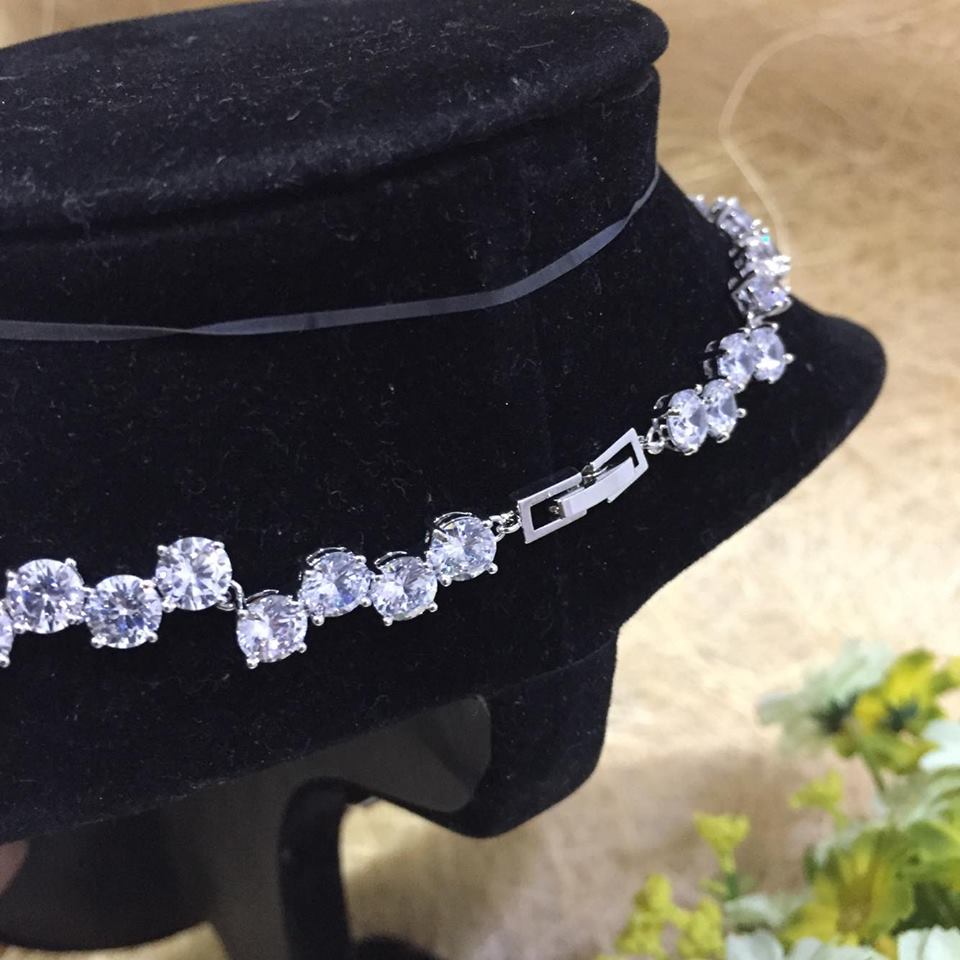 CZ009 เครื่องประดับเพชร CZ เกรดพรีเมี่ยม