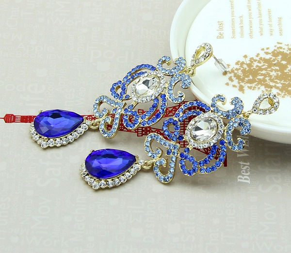 (พร้อมส่ง) ต่างหู 020-สีฟ้า