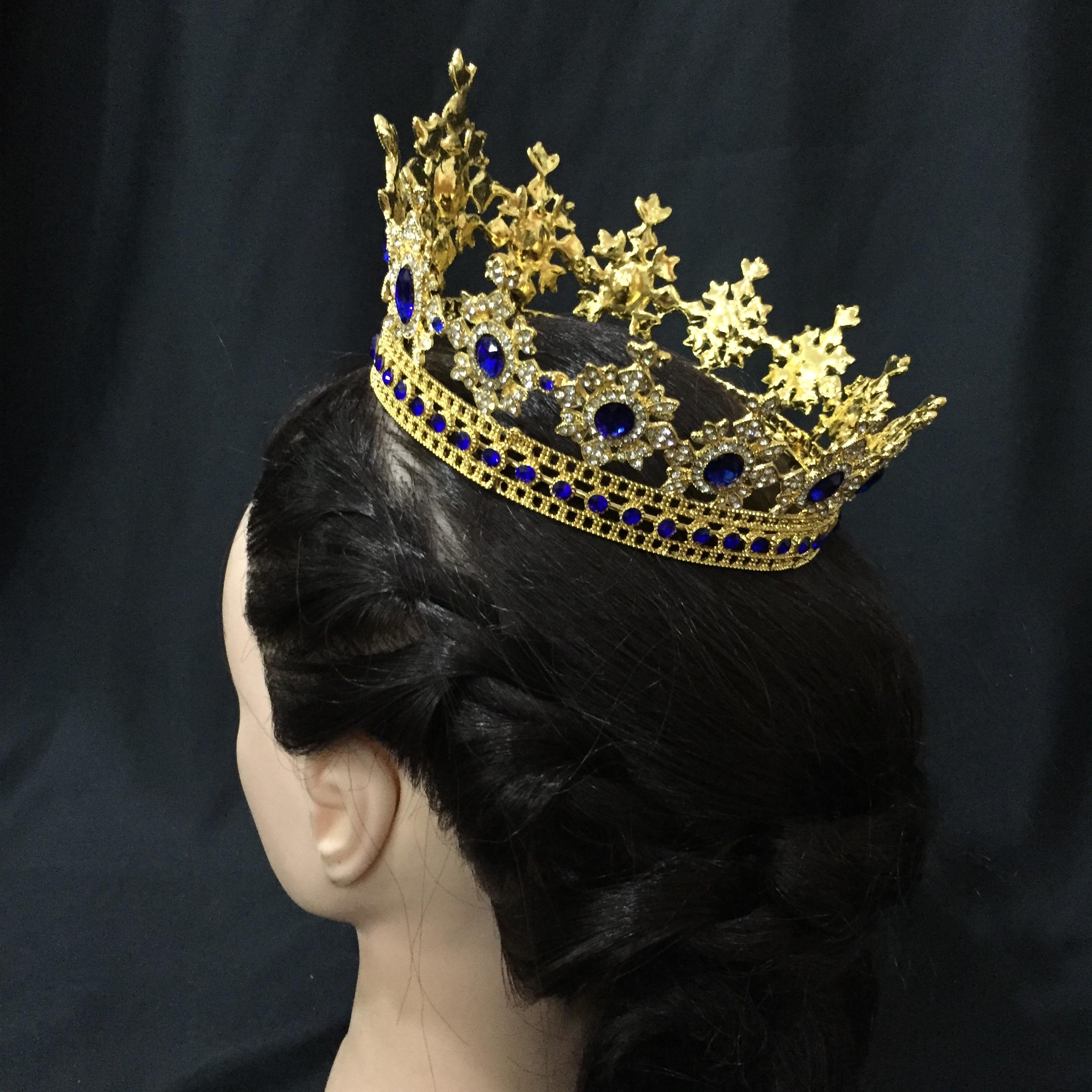 (พร้อมส่ง) มงกุฏ 050 น้ำเงิน