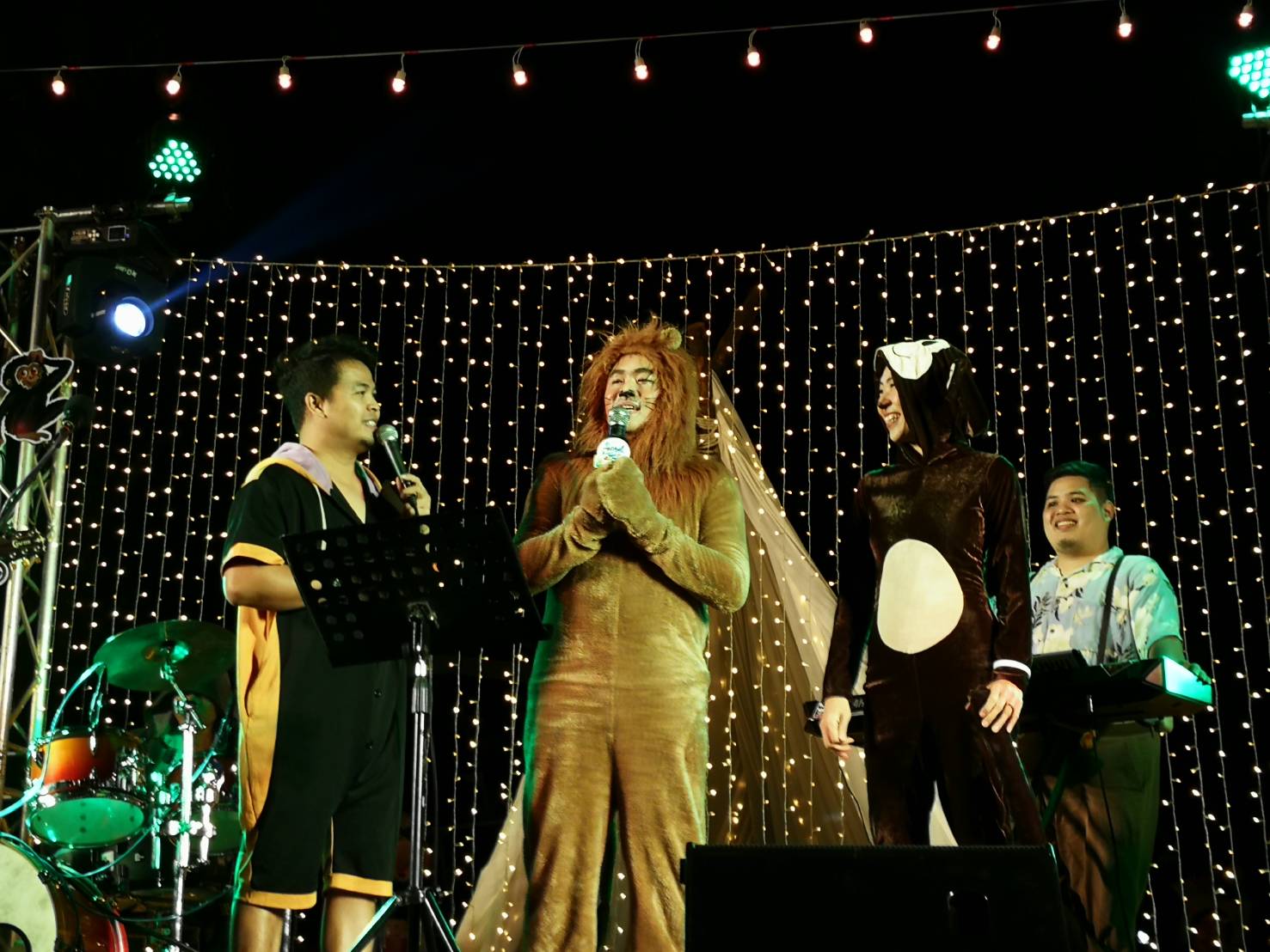 ชุดสิงโต