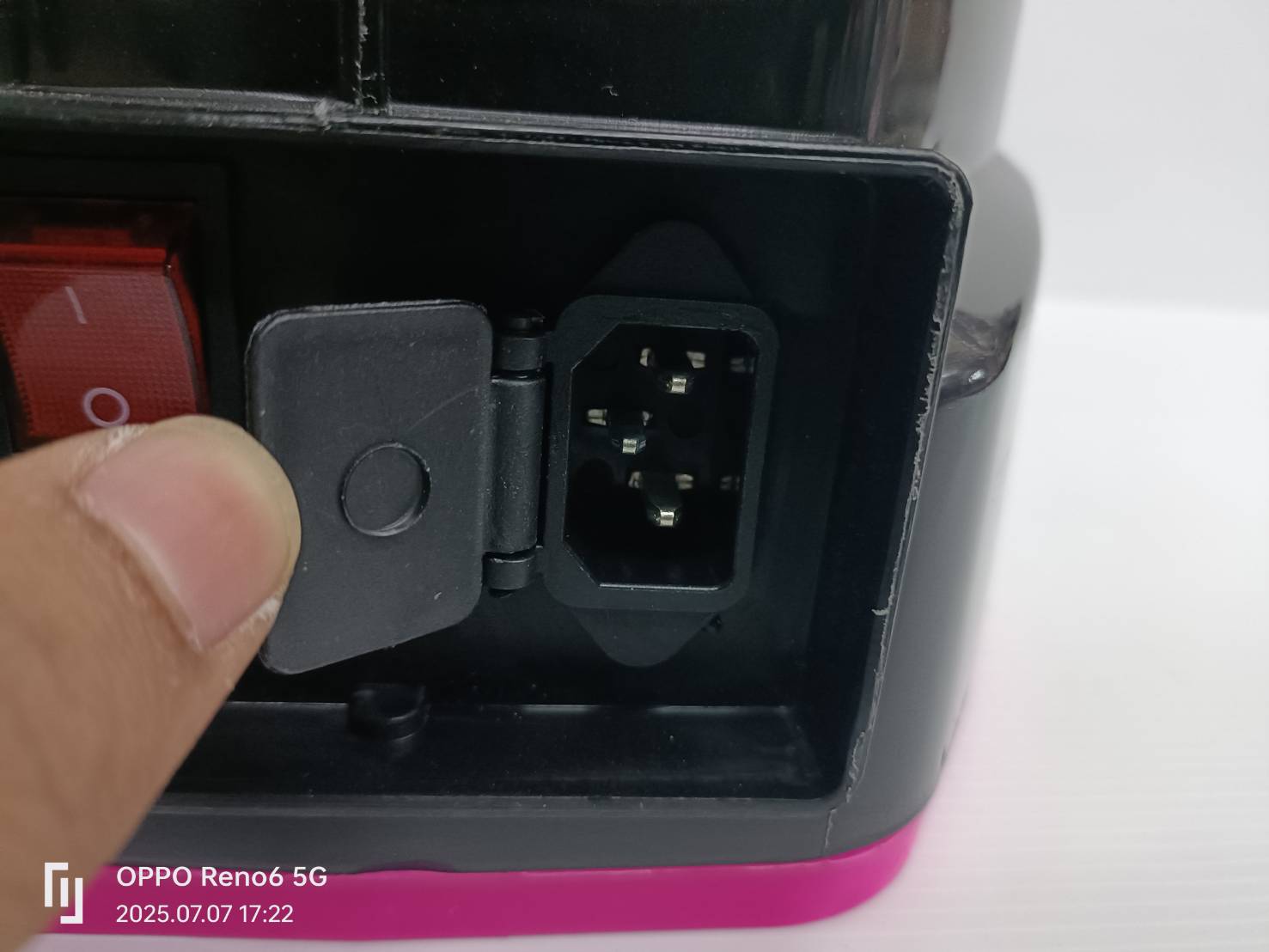 เครื่องพ่นยาแบตเตอรี่ 20ลิตร CPT-20LT CAPITAL