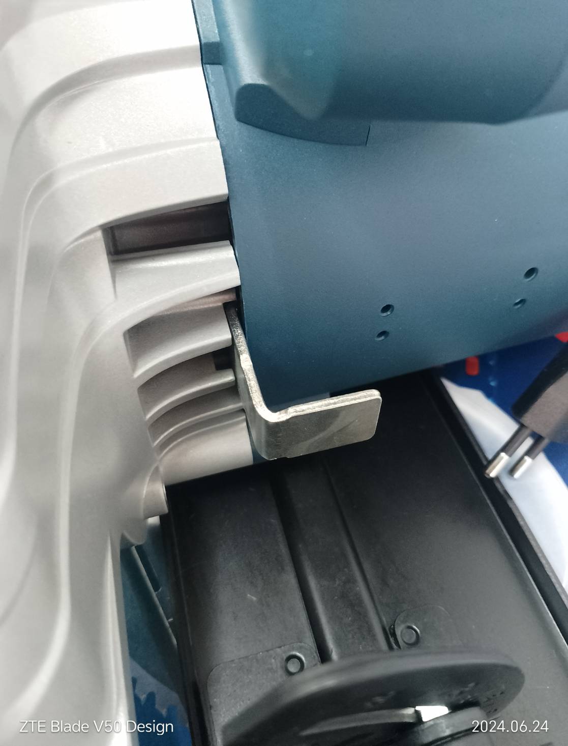 เลื่อยวงเดือน9" GKS235TURBO BOSCH