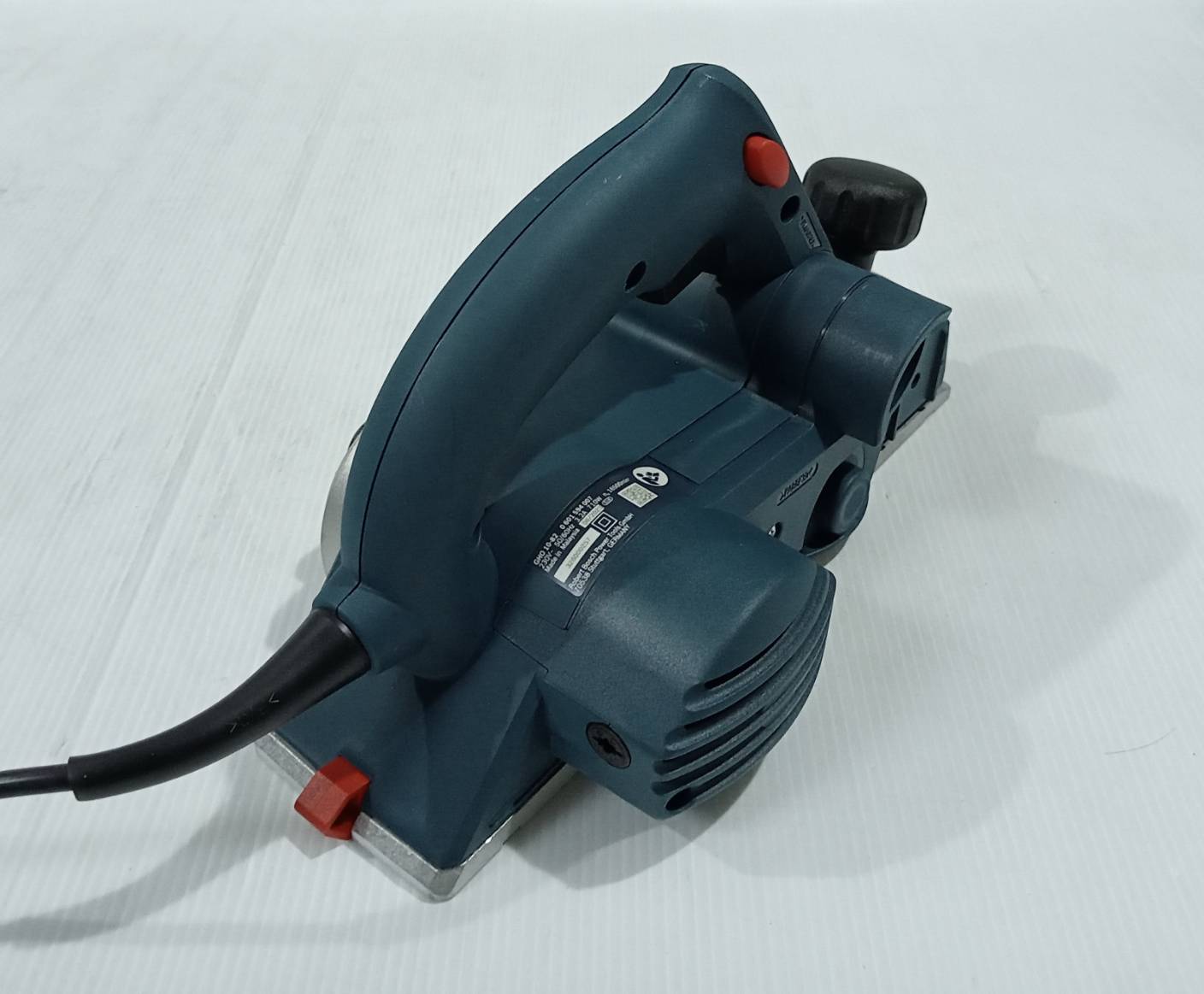 กบ3" GHO10-82 BOSCH 0601594007