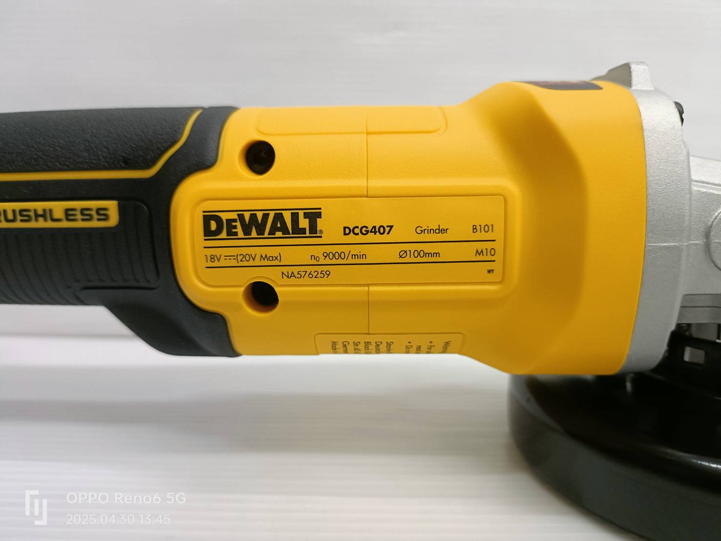 หินเจียรไร้สาย4" 20V DCG407N-B1 DEWALT