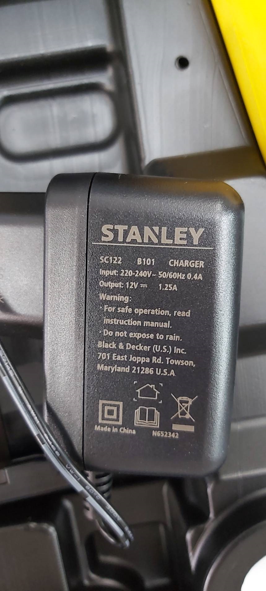 เซเบอร์ไร้สาย12V SCR121S2K STANLEY