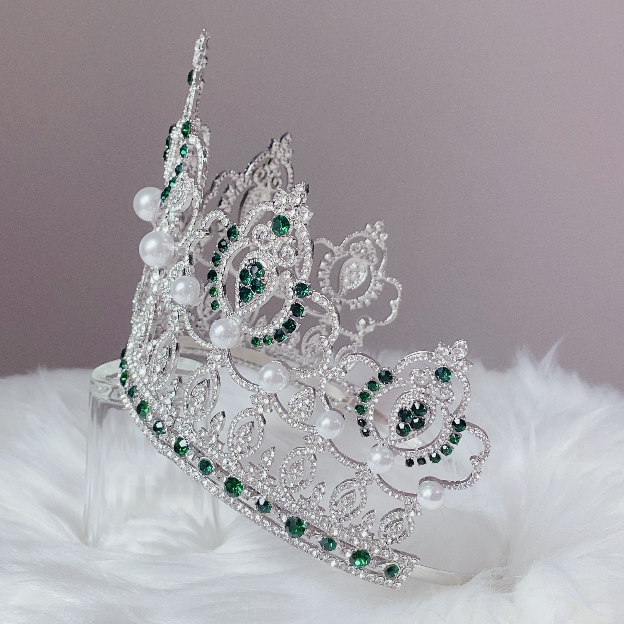 (พร้อมส่ง) มงกุฏ 092 สีเขียว มงกุฎนางงาม มงกุฎเพชร มงกุฎประกวด สินค้าพร้อมส่ง ไม่ต้องรอนาน งานพรีเมี่ยม