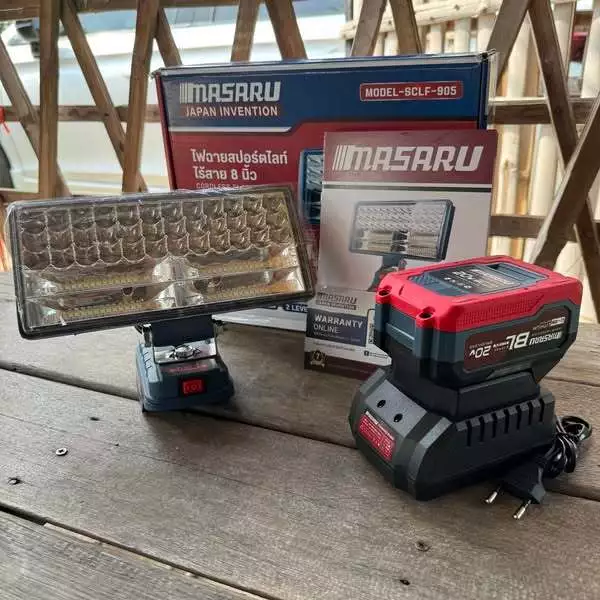 Masaru ไฟสปอร์ตไลท์ไร้สาย 8 นิ้ว 20V รุ่น SCLF-905 ปรับแสงได้ 2 ระดับ 90W สำหรับทำงานกลางคืน