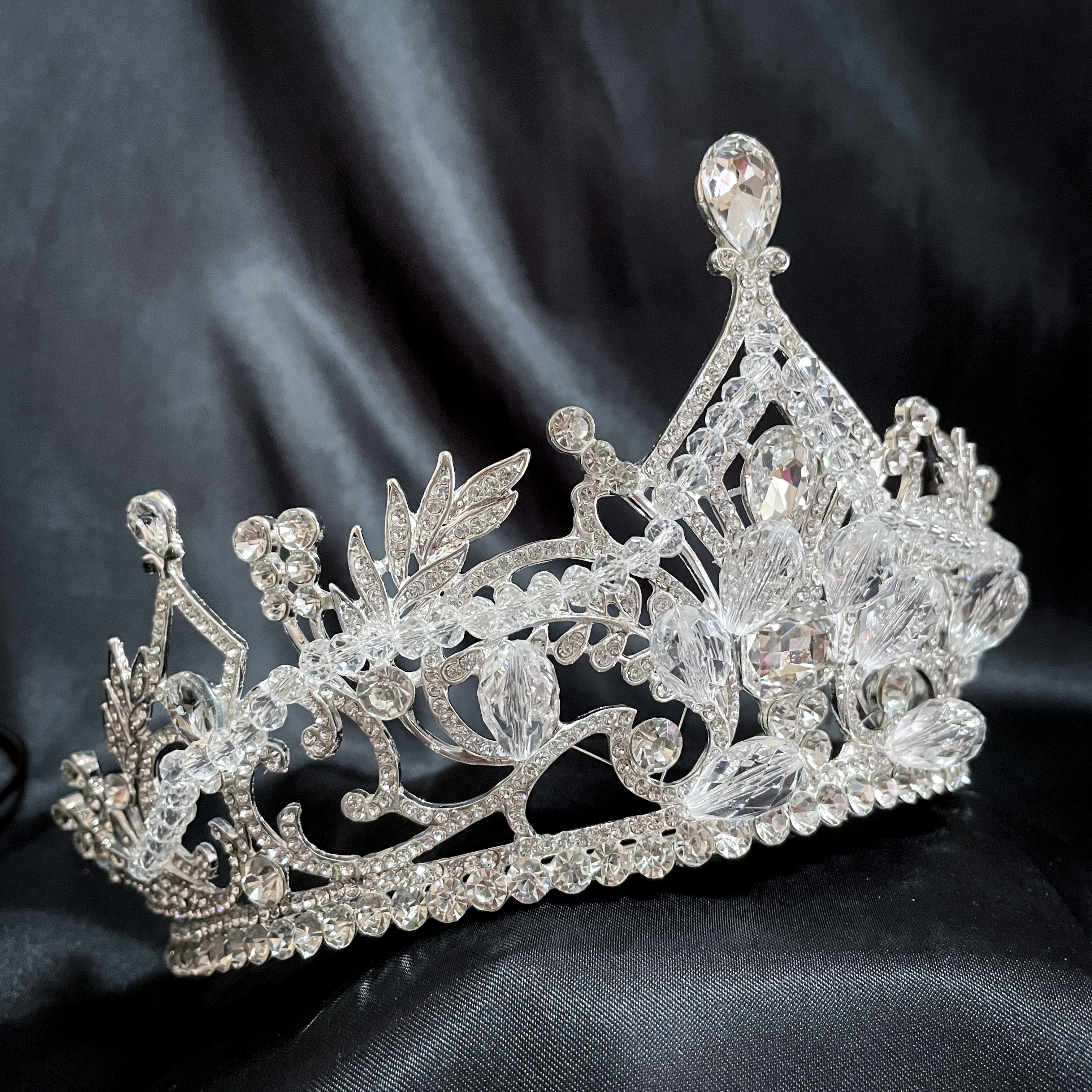 (พร้อมส่ง) เทียร่า 305 สีเงิน มงกุฎนางงาม งานสวย ปราณีต QCเพชรทุกเม็ด สินค้าพร้อมส่งจากไทย