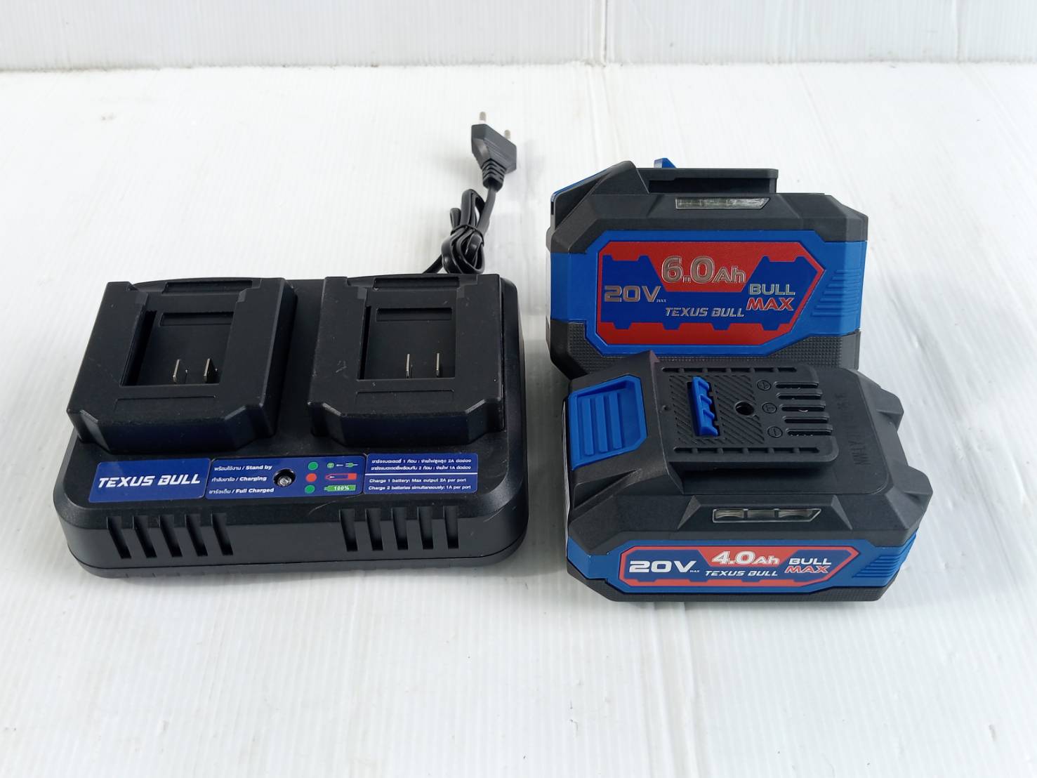 TEXUS BULL รุ่น TX-8241 ชุดสว่านกระแทกและเจียรมือไร้สาย 20V. พร้อมแบตเตอรี่ x4.0/6.0Ah