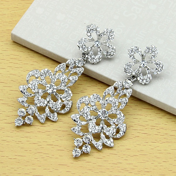 (พร้อมส่ง) ต่างหู 017