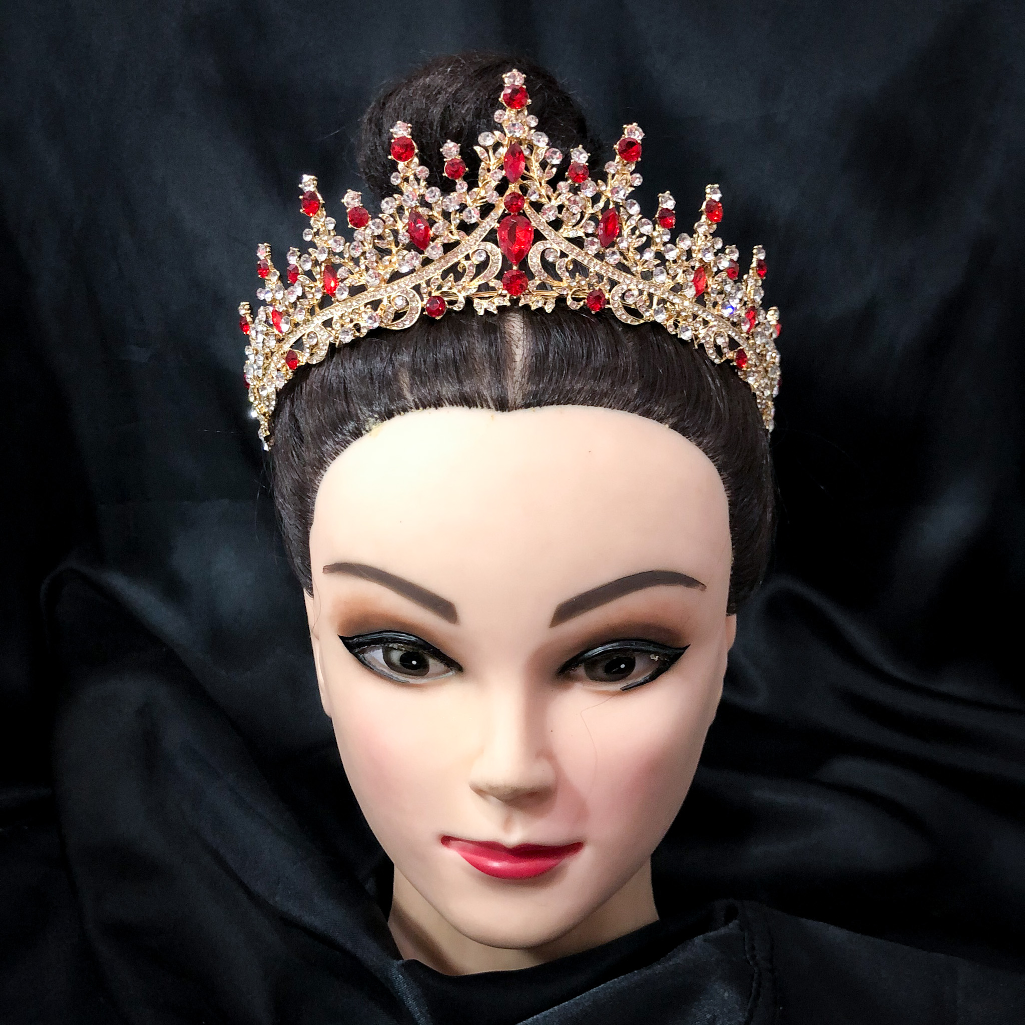 (พร้อมส่ง) เทียร่า 273 สีแดง มงกุฎนางงาม งานสวย ปราณีต QCเพชรทุกเม็ด ร้านคนไทย คุยง่าย ส่งเร็ว