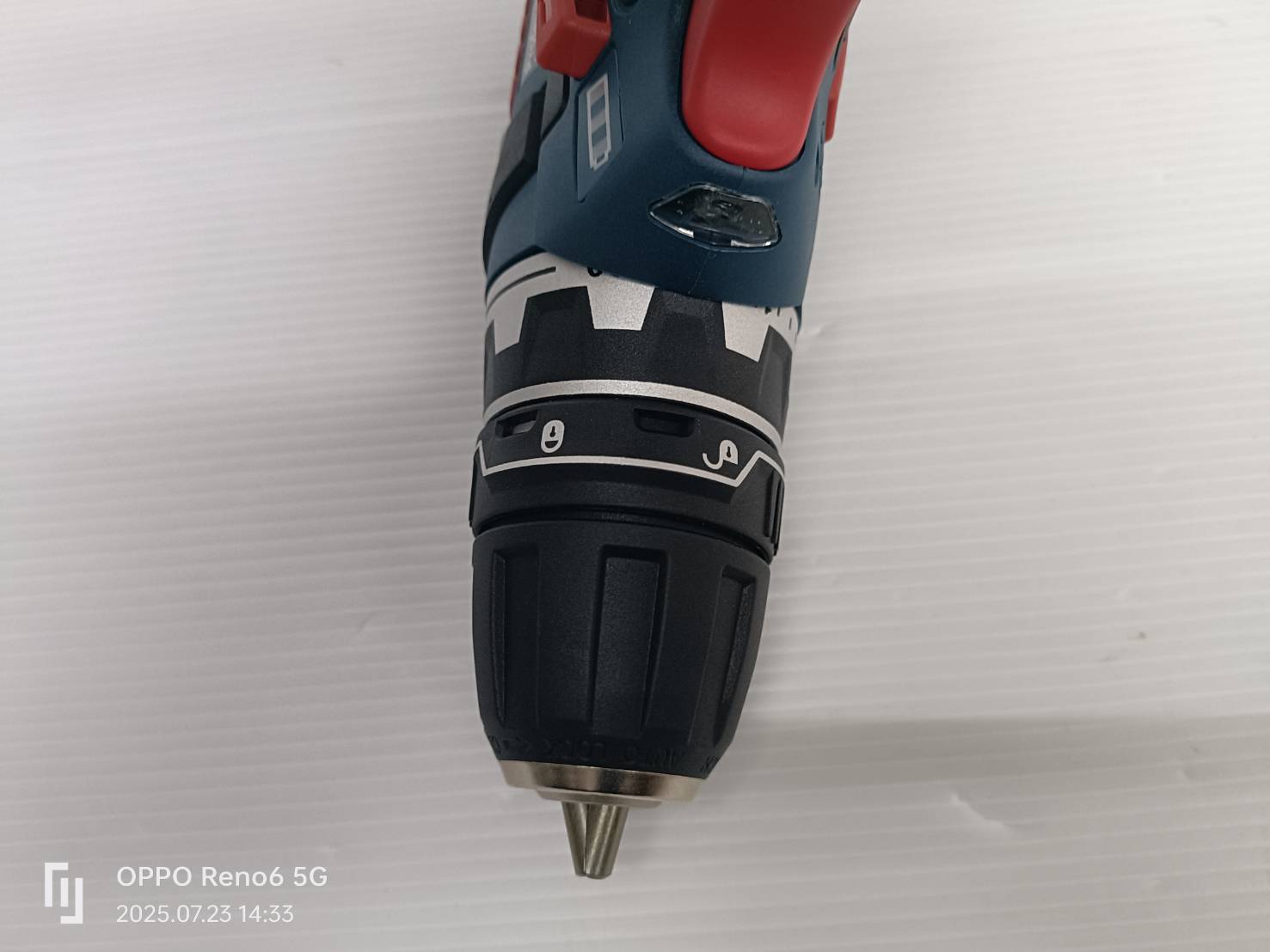 BOSCH GSR12V-15FC สว่าน/ไขควงไฟฟ้าไร้สาย